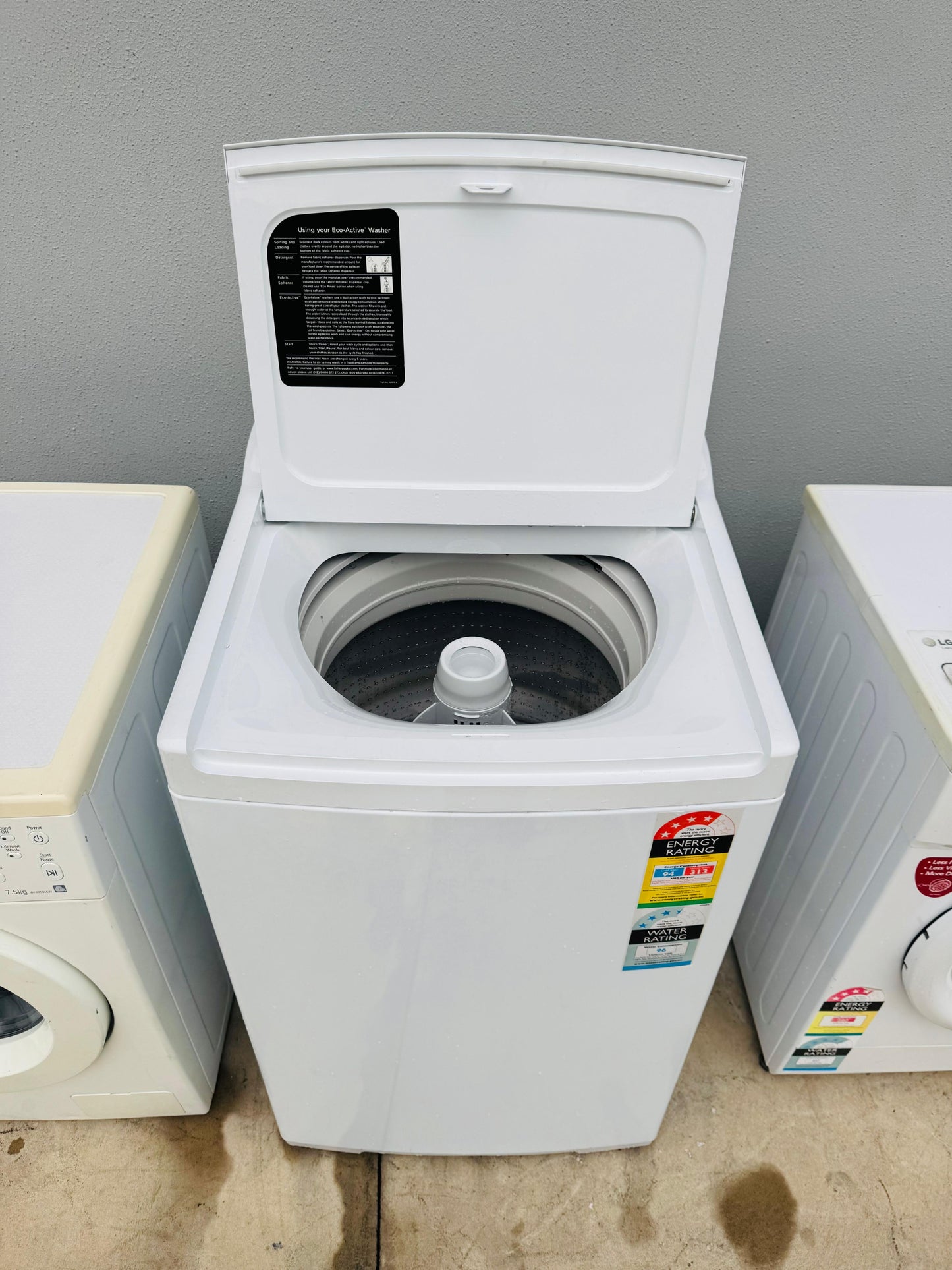 **FISHER AND PAYKEL 8.5 KGS TOP LOADER WASHING MACHINE**