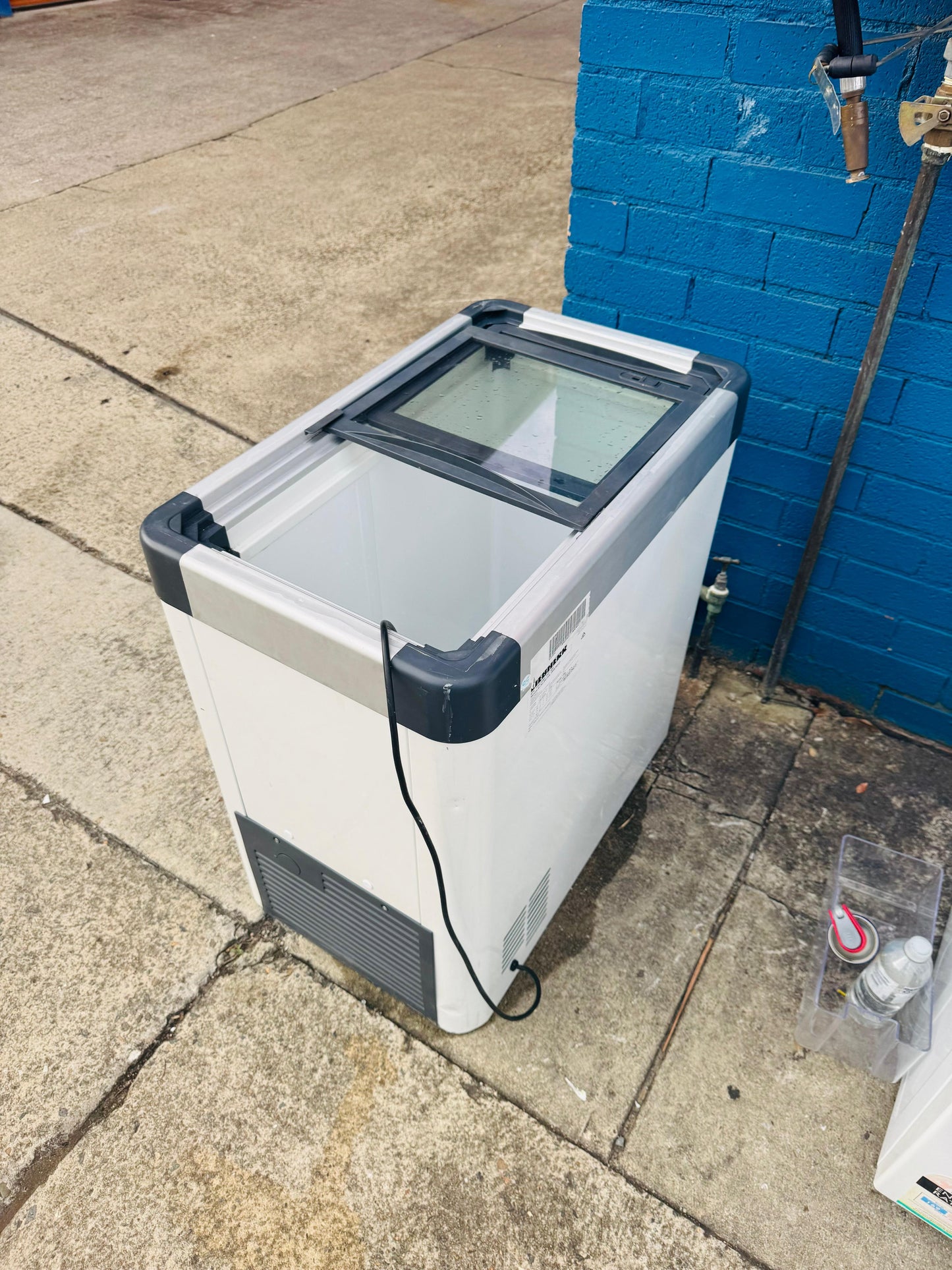 **LIEBHERR CHEST FREEZER**