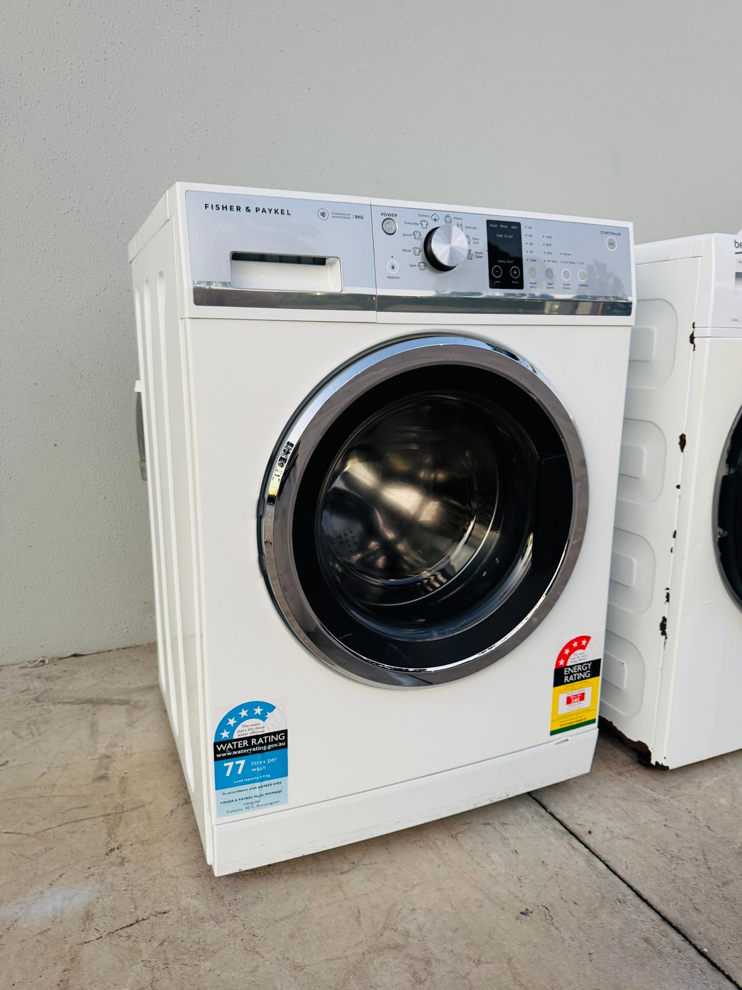 **FISHER & PAYKEL 9KGS FRONT LOADER WASHING MACHINE**
