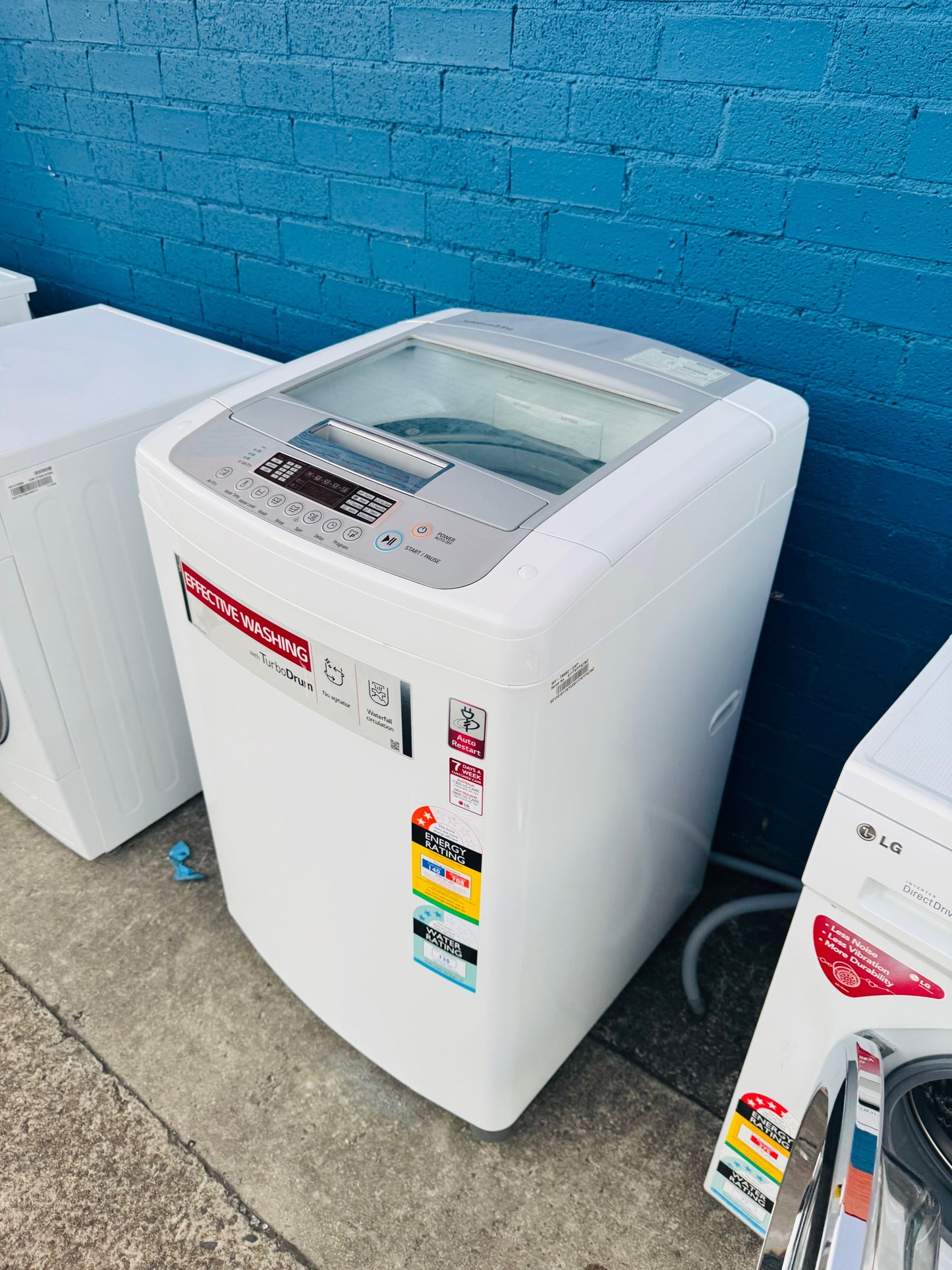 **LG 8.5KGS TOP LOADER WASHING MACHINE**