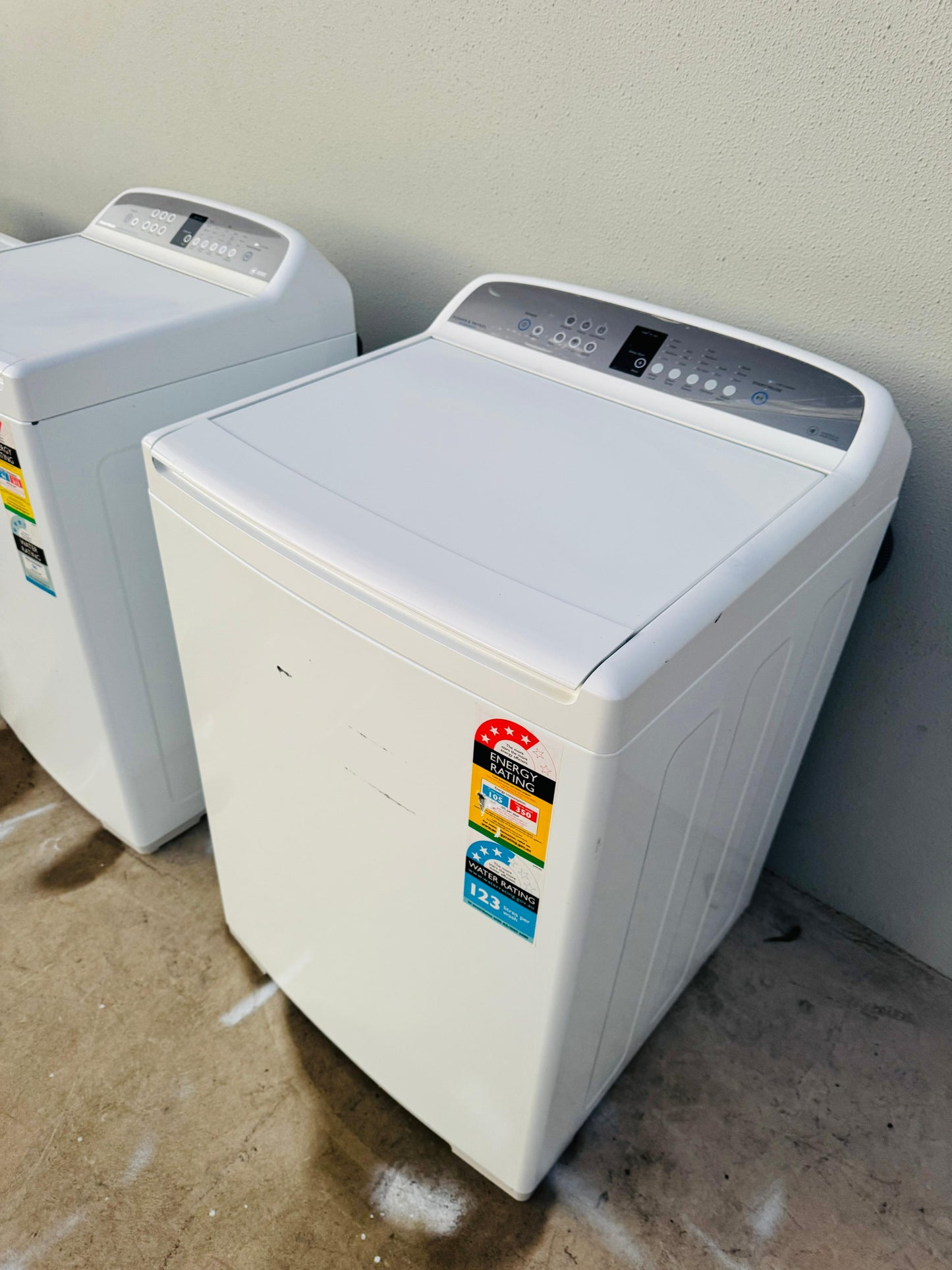 **FISHER AND PAYKEL 10KGS TOP LOADER WASHING MACHINE**