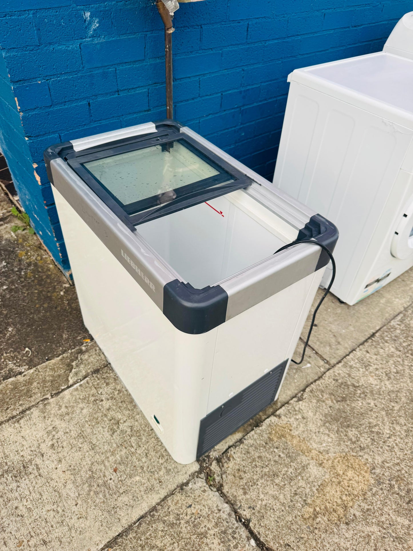 **LIEBHERR CHEST FREEZER**