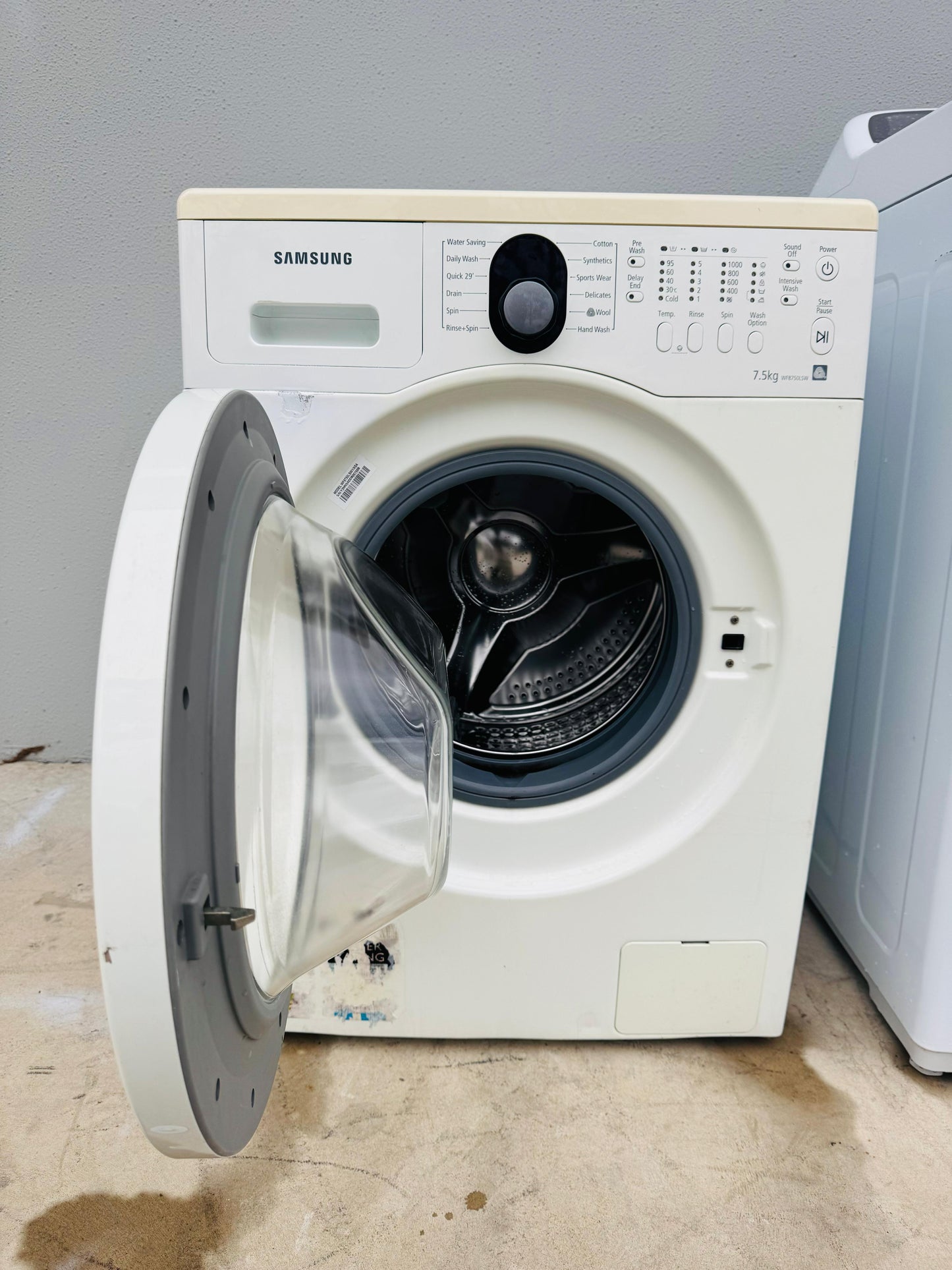 **SAMSUNG 7.5KGS FRONT LOADER WASHING MACHINE**