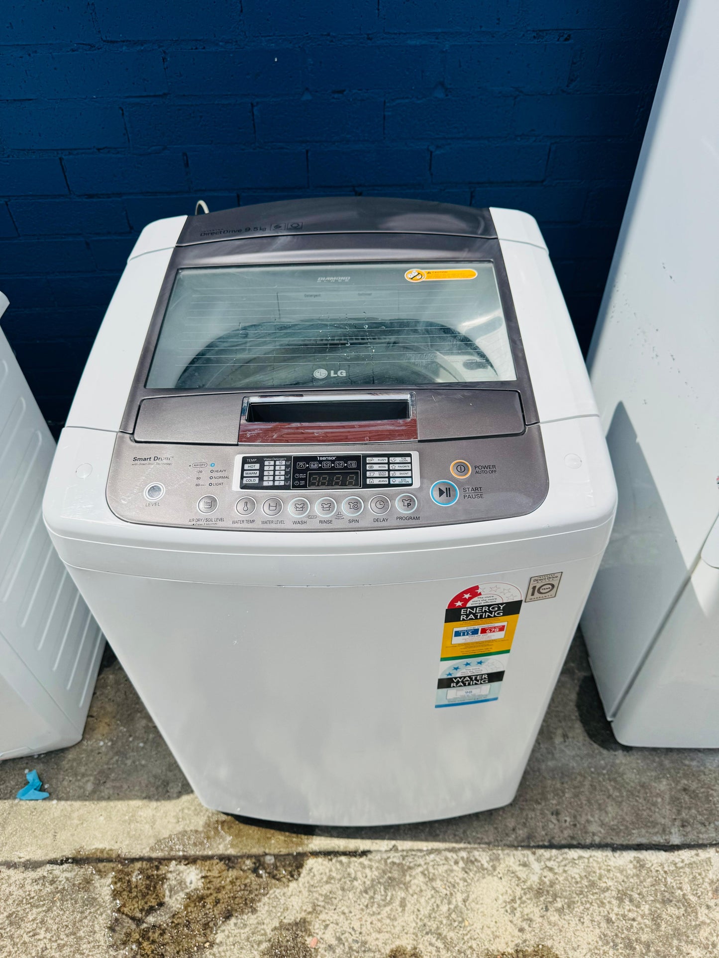 **LG 9.5KGS TOP LOADER WASHING MACHINE**