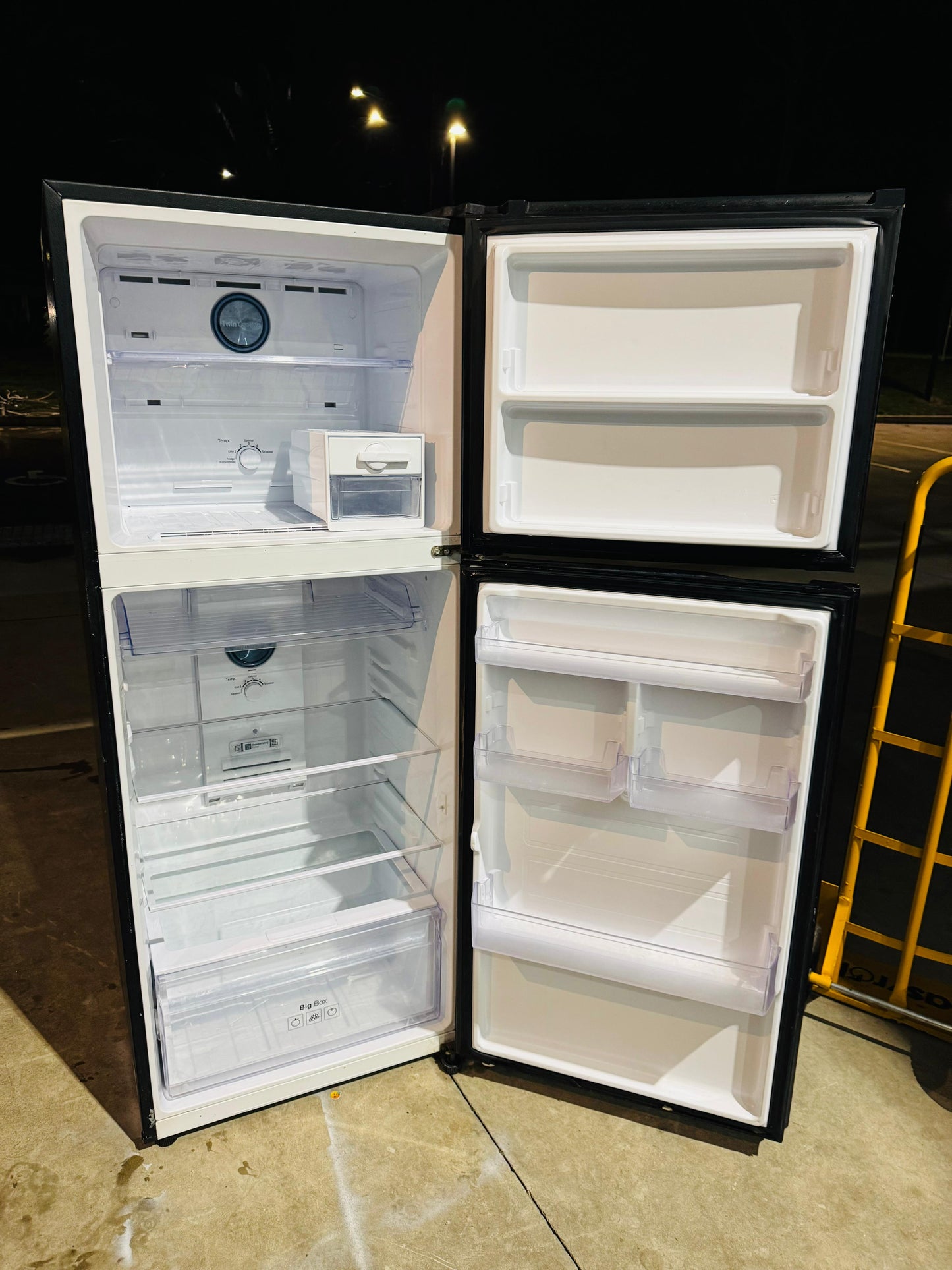 **SAMSUNG 400 LITRES FRIDGE FREEZER**