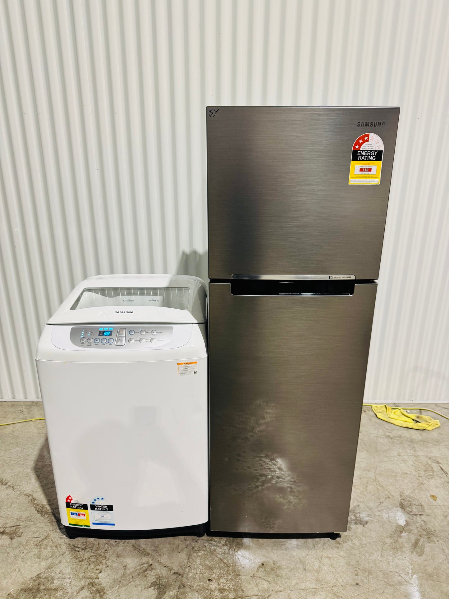 SAMSUNG 270 LITRES FRIDGE FREEZER & 6.5 KGS TOP LOADER WASHING MACHINE COMBO PACKAGE DEAL