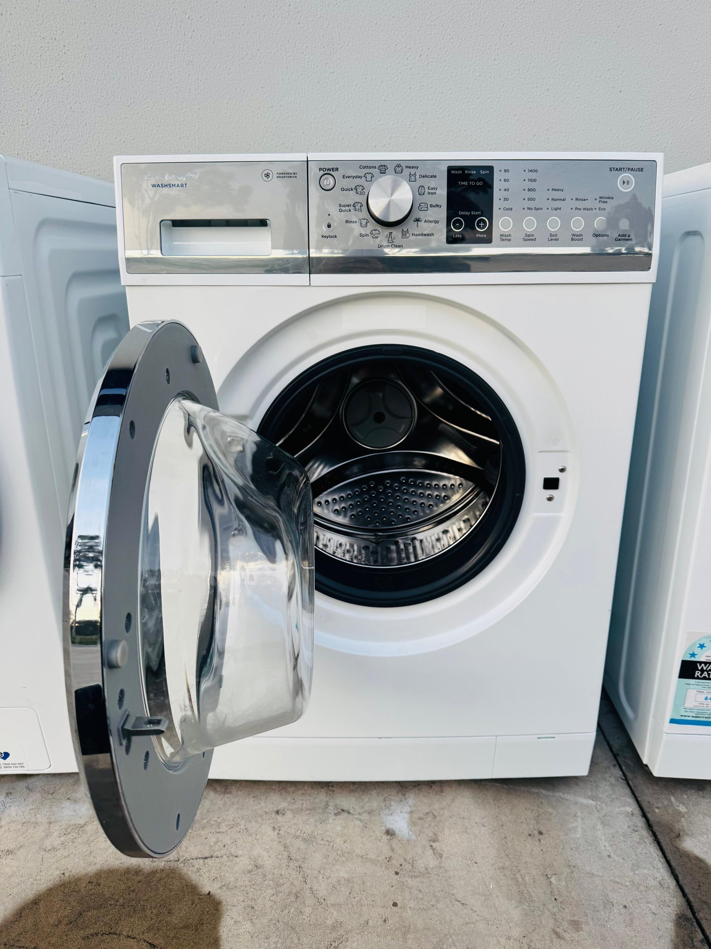 FISHER AND PAYKEL 8.5 KGS FRONT LOADER WASHING MACHINE