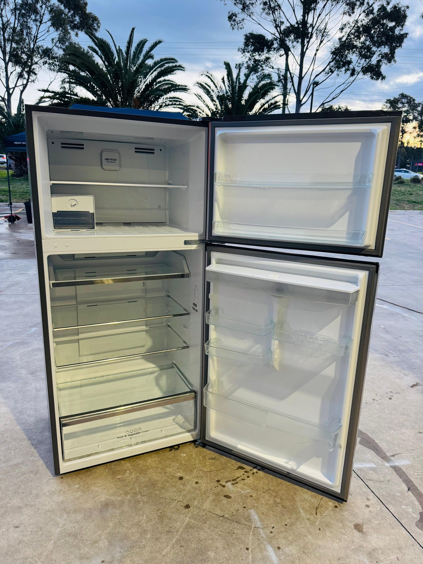 HISENSE 535 LITRES FRIDGE FREEZER