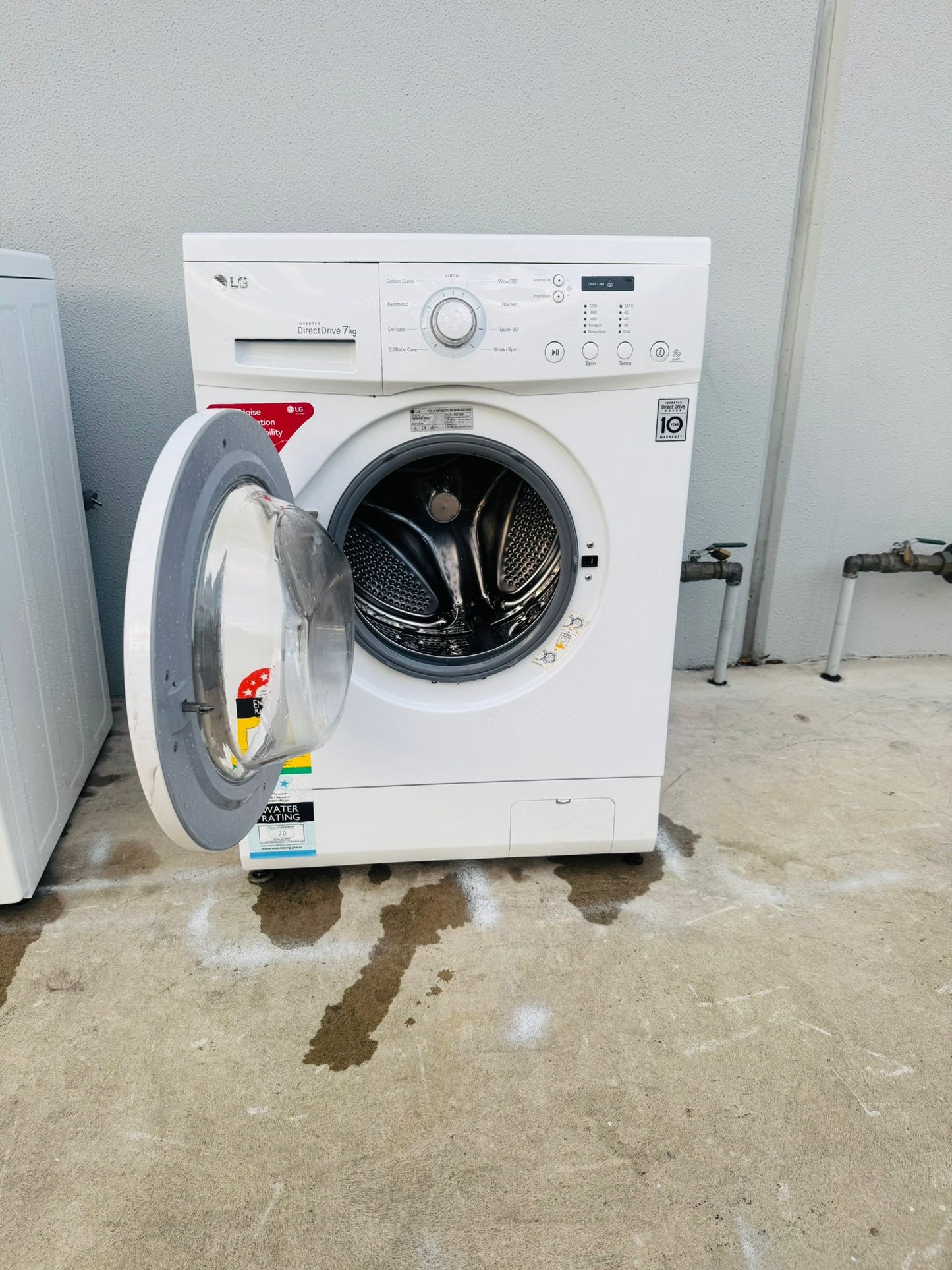 LG 7 KGS FRONT LOADER WASHING MACHINE
