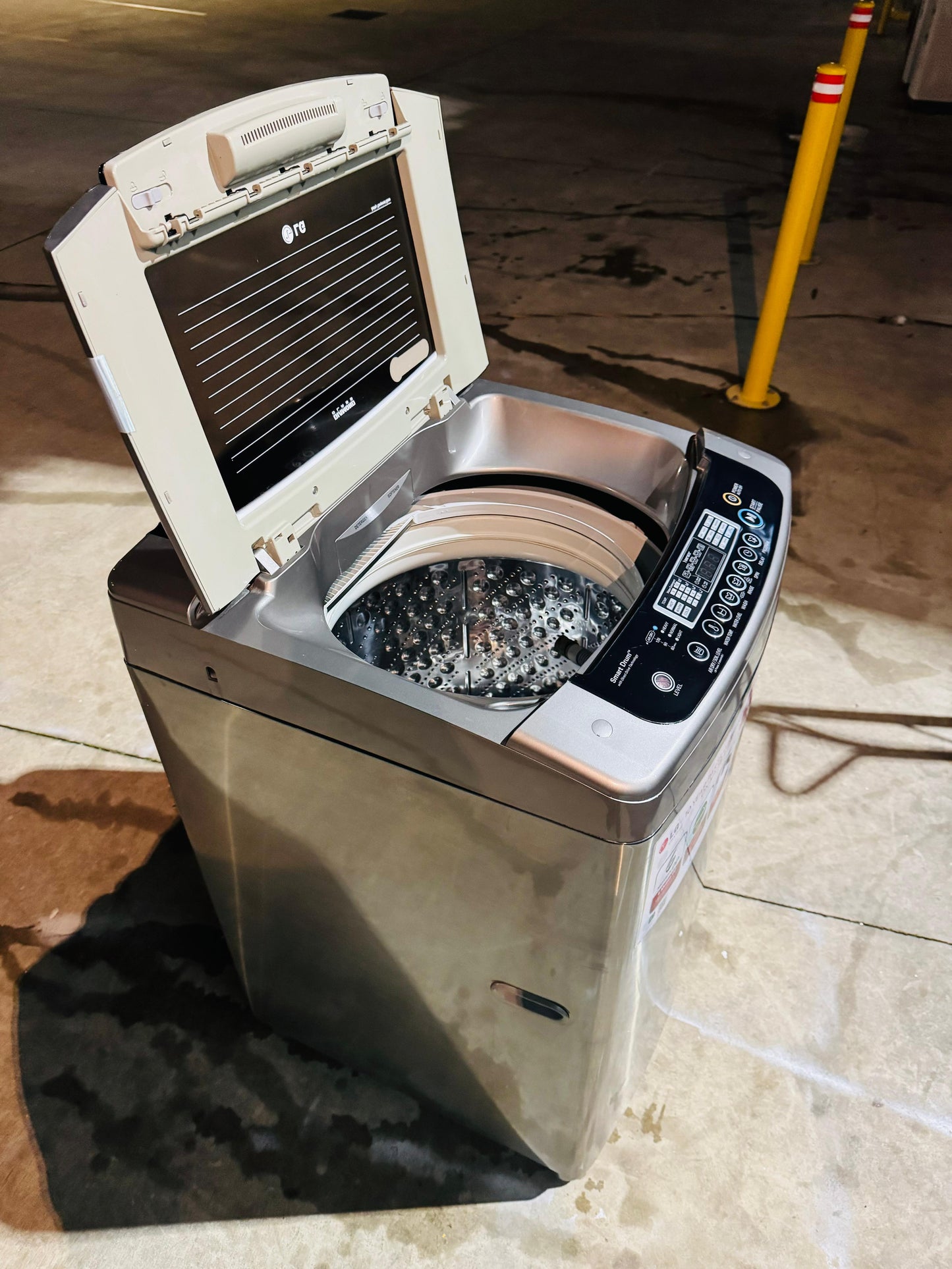 LG 9.5 KGS TOP LOADER WASHING MACHINE