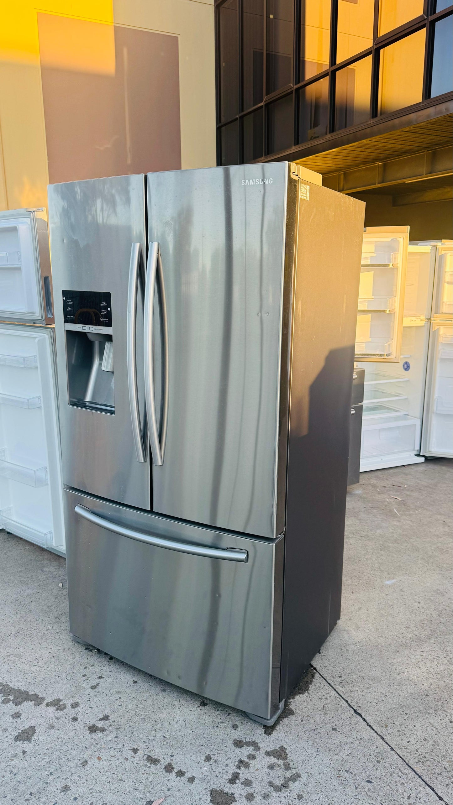 SAMSUNG FRENCH DOOR 653 LITRES FRIDGE FREEZER
