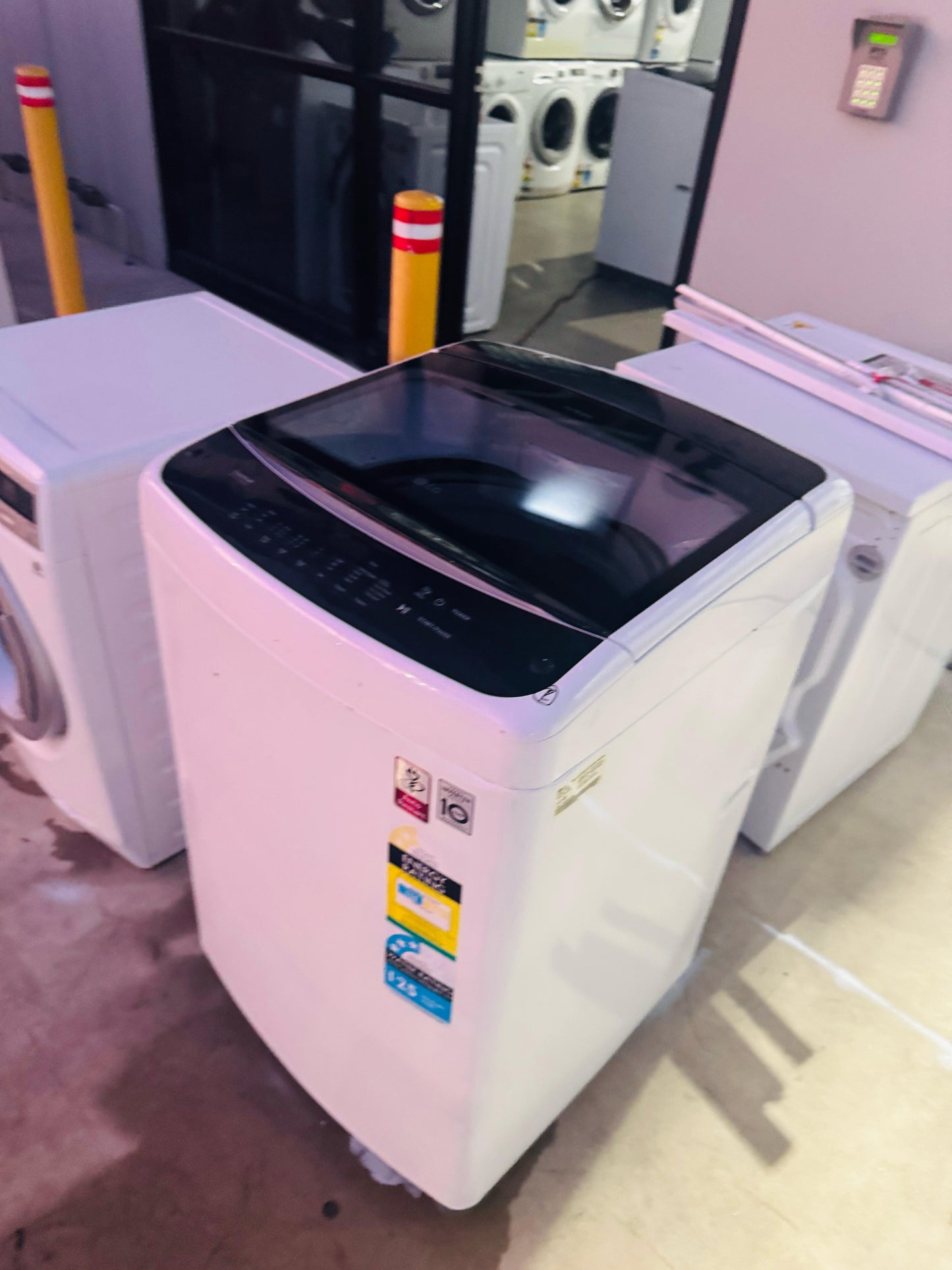 **LG 8.5 KGS TOP LOADER WASHING MACHINE** FREE DELIVERY
