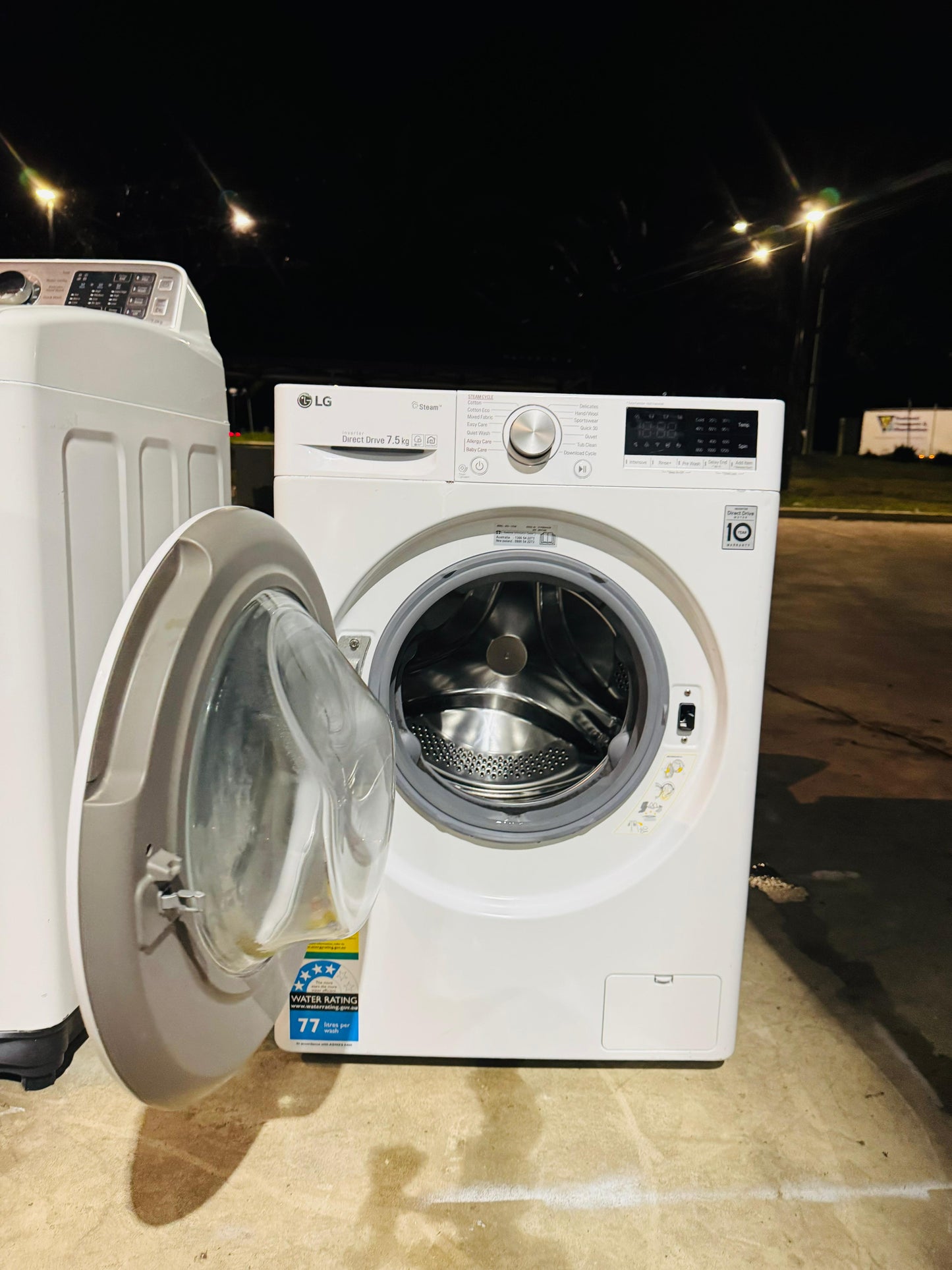 LG 7.5KGS FRONT LOADER WASHING MACHINE