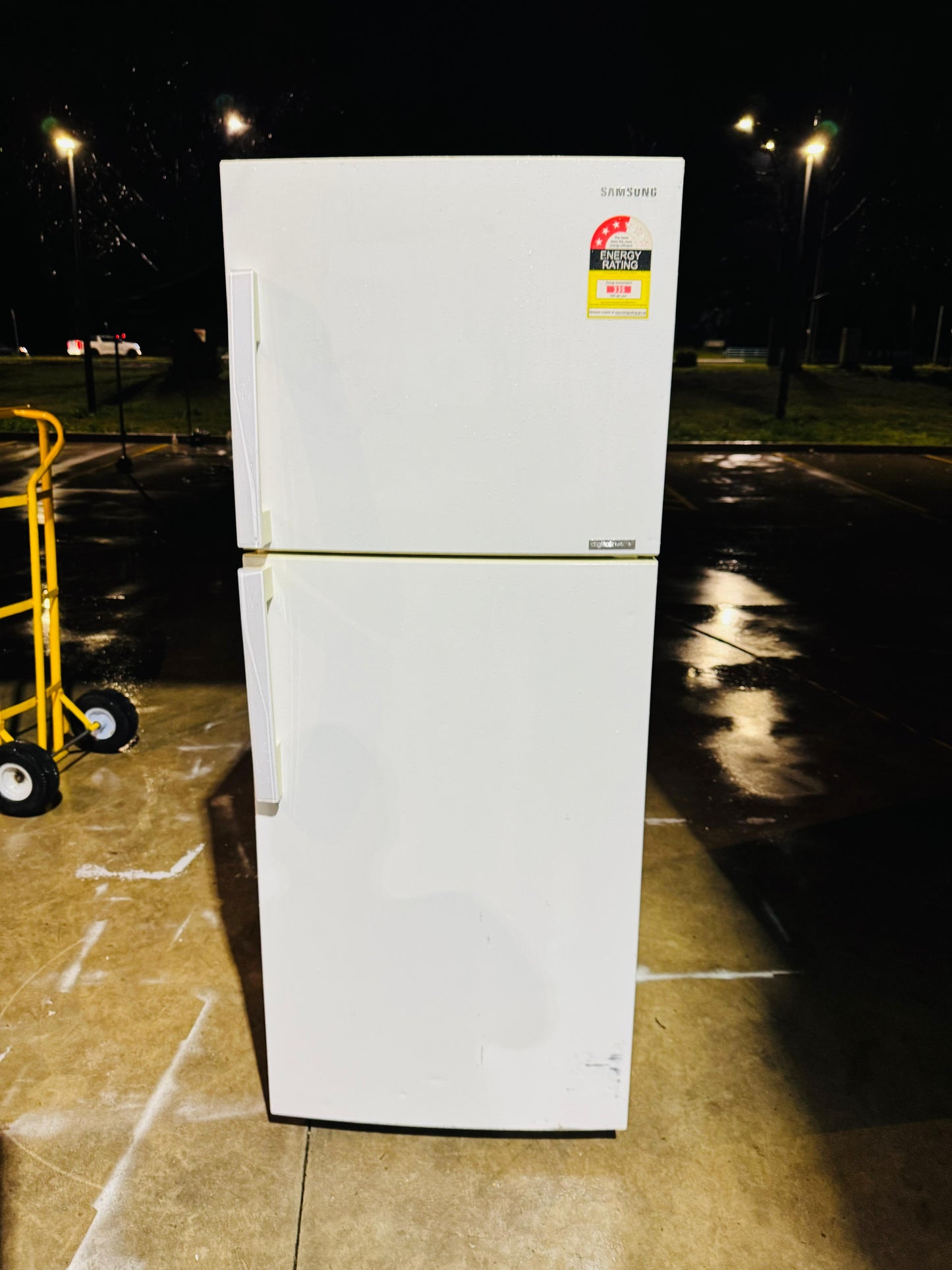 SAMSUNG 393 LITRES FRIDGE FREEZER