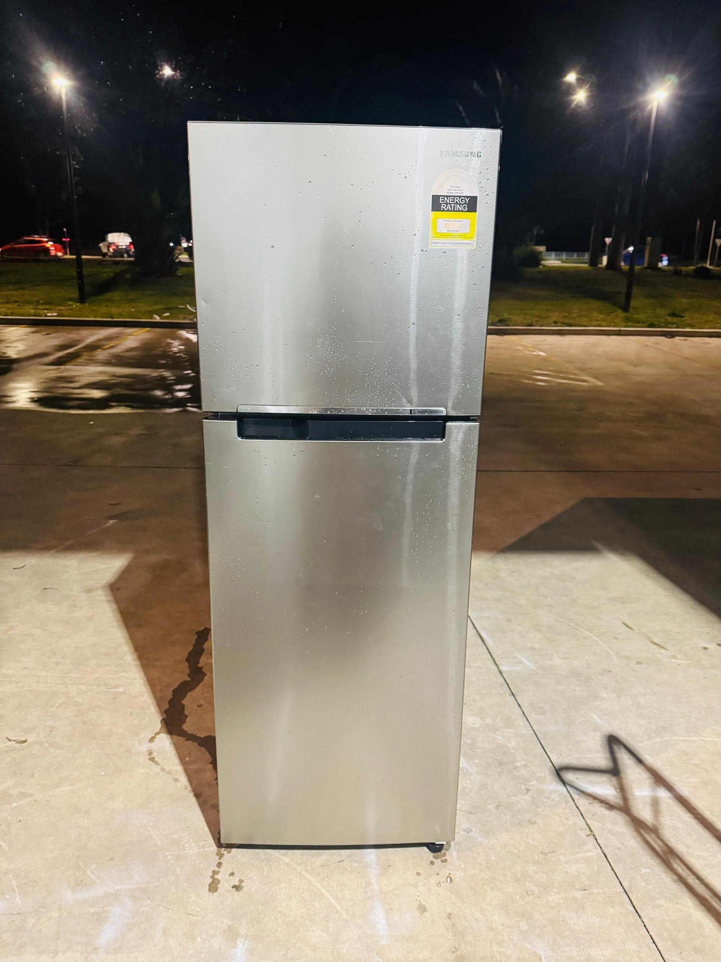 SAMSUNG 343 LITRES FRIDGE FREEZER