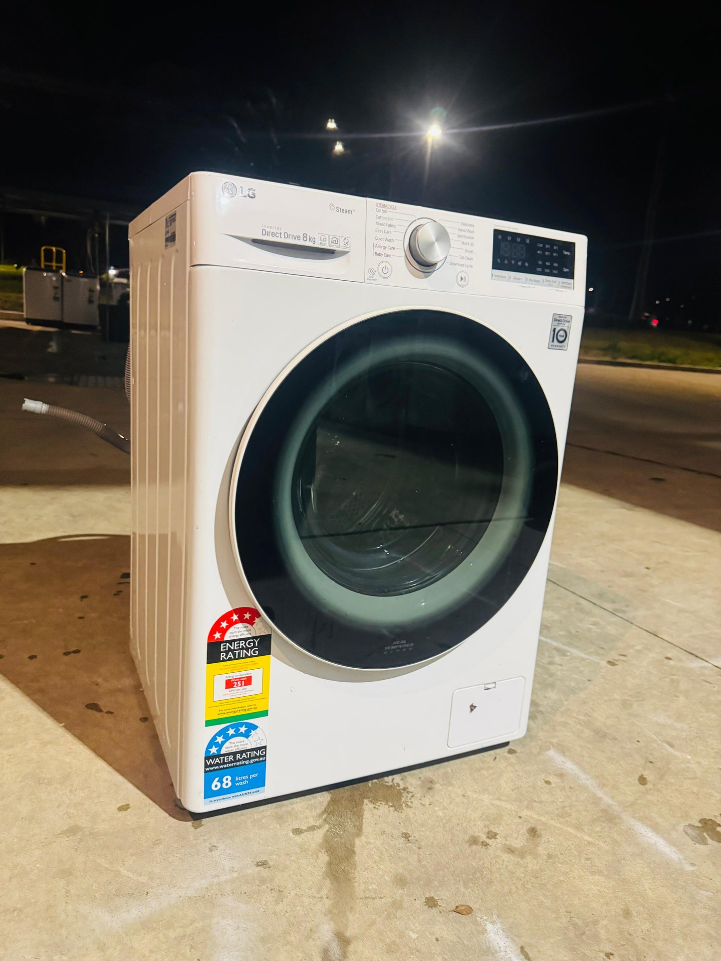 LG 8KGS FRONT LOADER WASHING MACHINE
