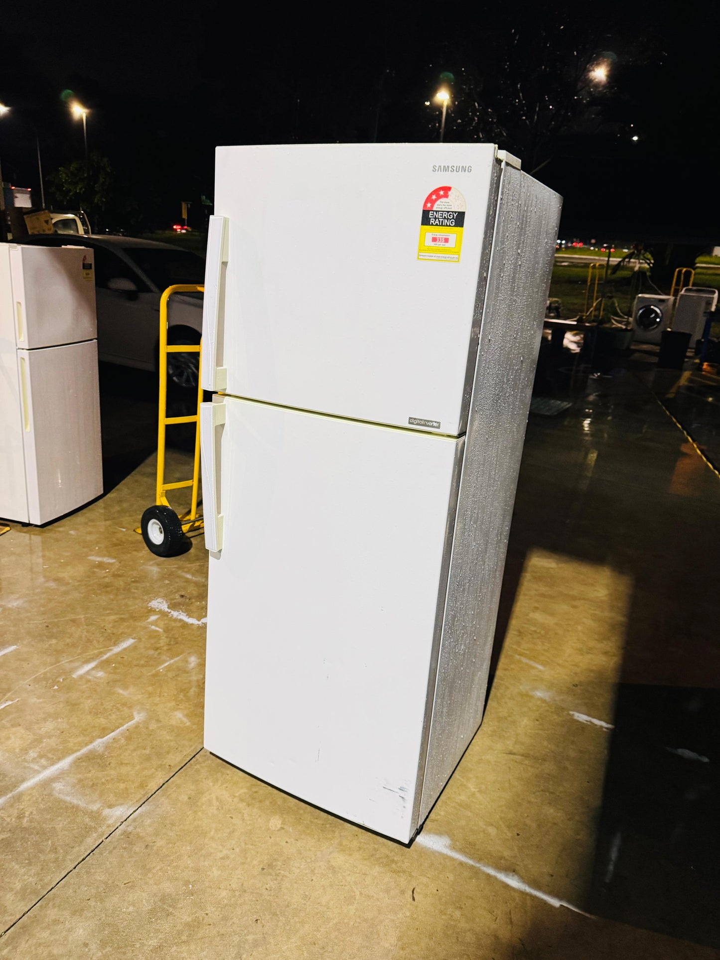 SAMSUNG 393 LITRES FRIDGE FREEZER