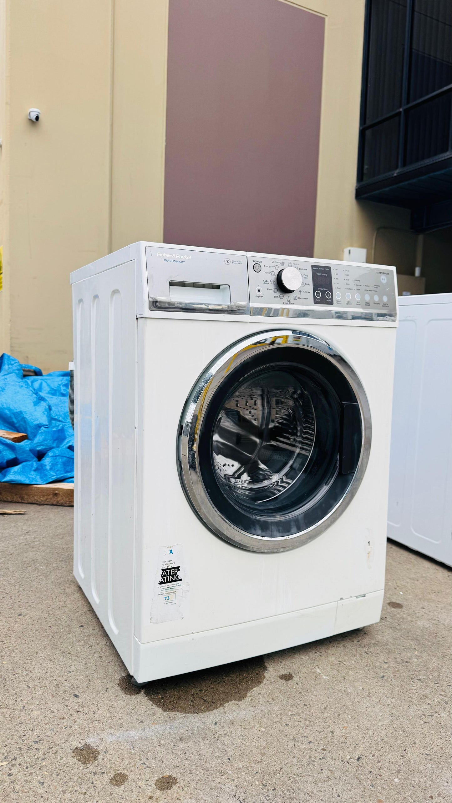 FISHER AND PAYKEL 8.5KGS FRONT LOADER WASHING MACHINE