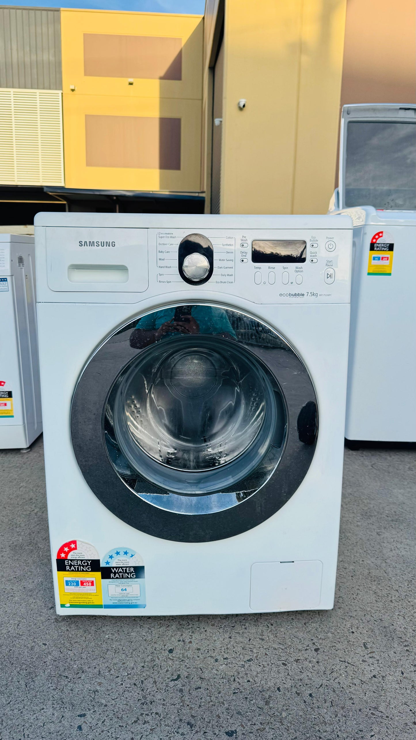 SAMSUNG 7.5KGS FRONT LOADER WASHING MACHINE