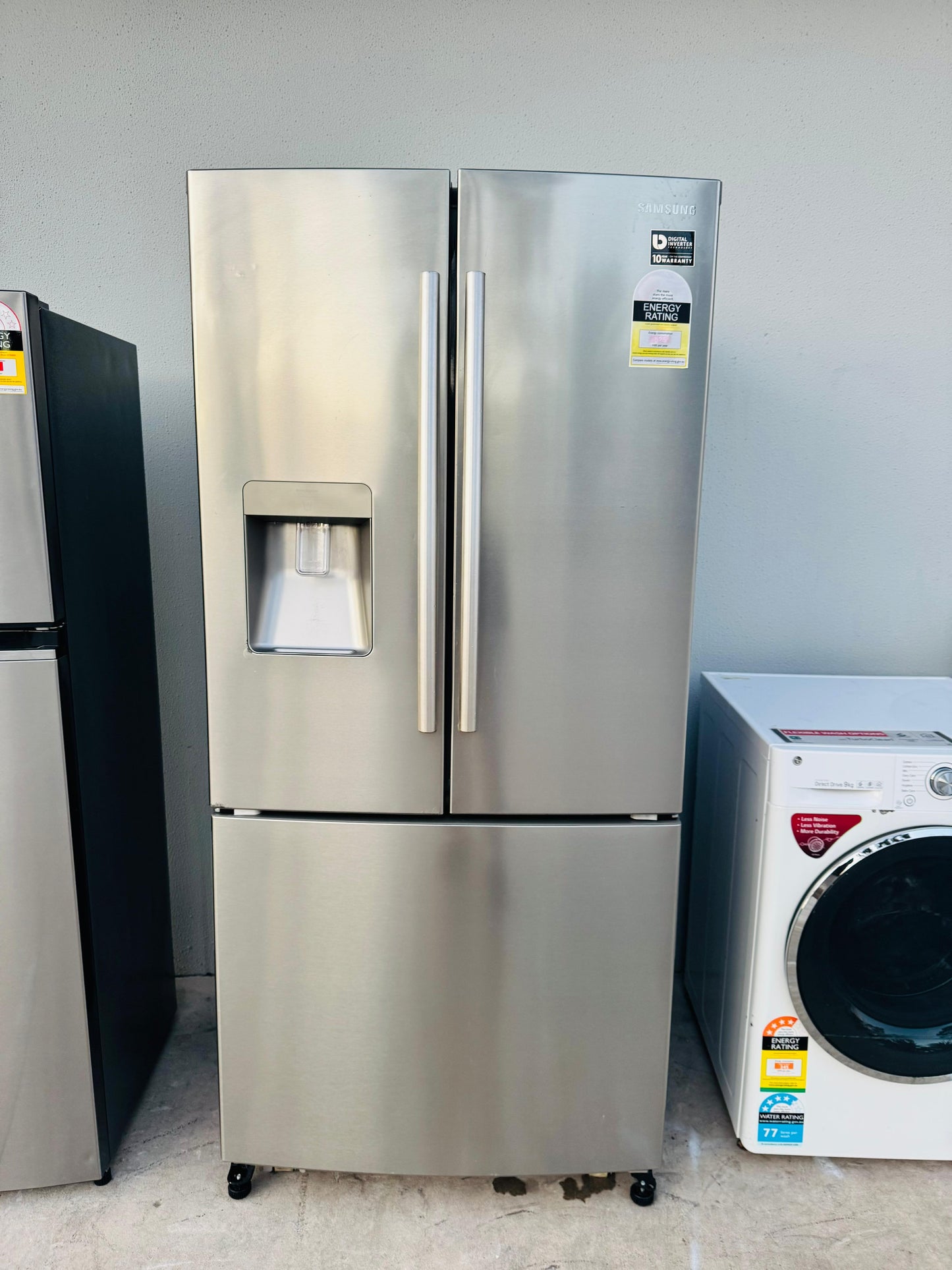 SAMSUNG FRENCH DOOR 533 FRIDGE FREEZER