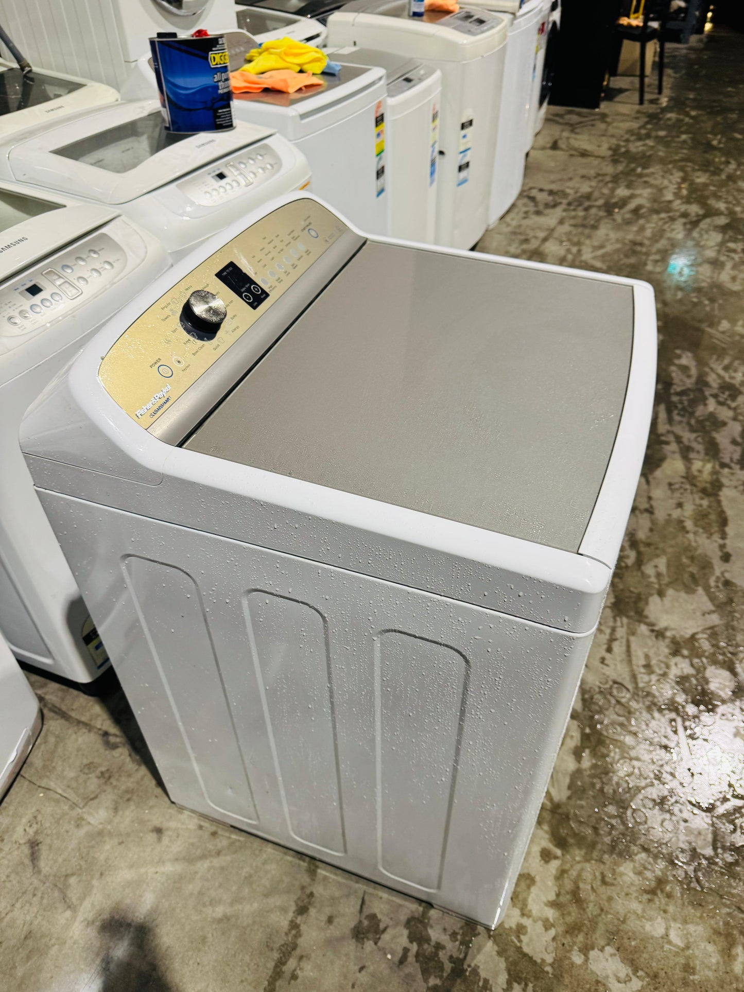FISHER AND PAYKEL 10 KGS TOP LOADER WASHING MACHINE