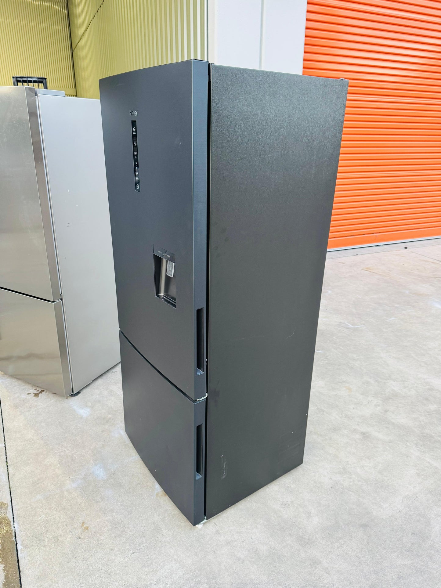 HAIER 454 LITRES FRIDGE FREEZER
