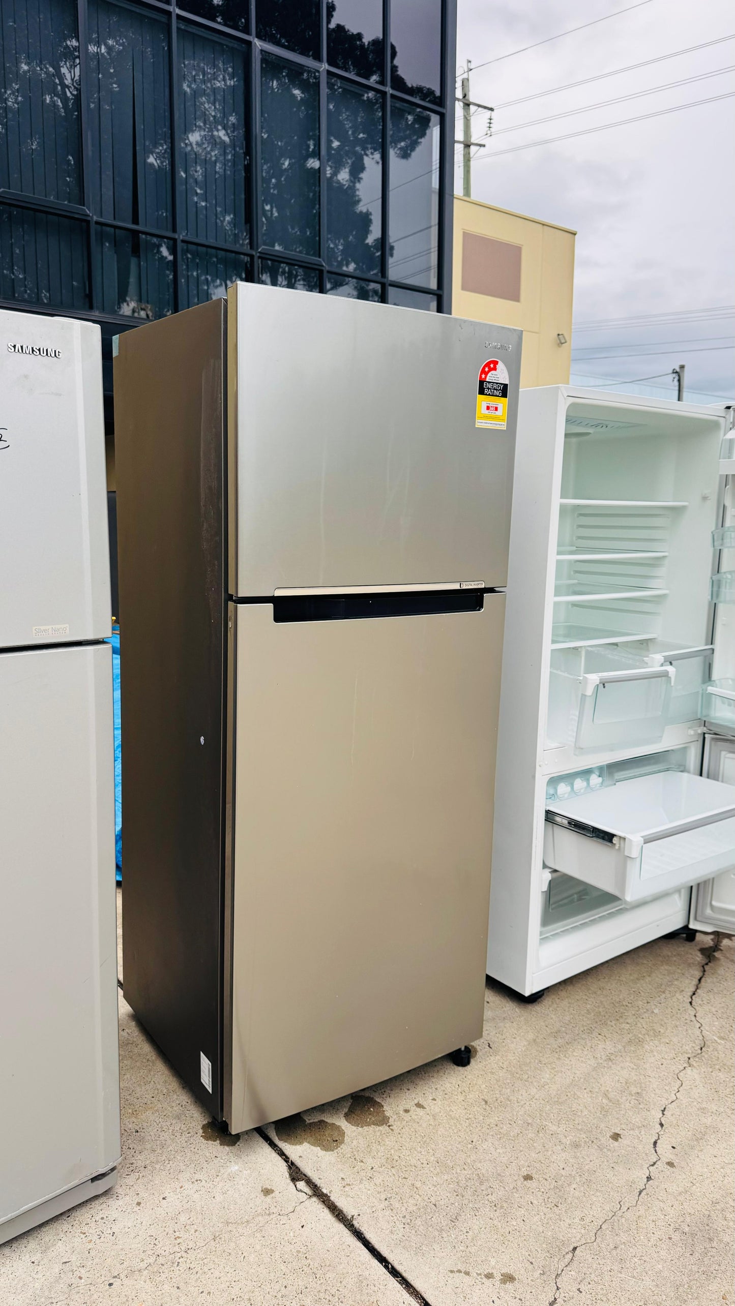 SAMSUNG 471 LITRES FRIDGE FREEZER