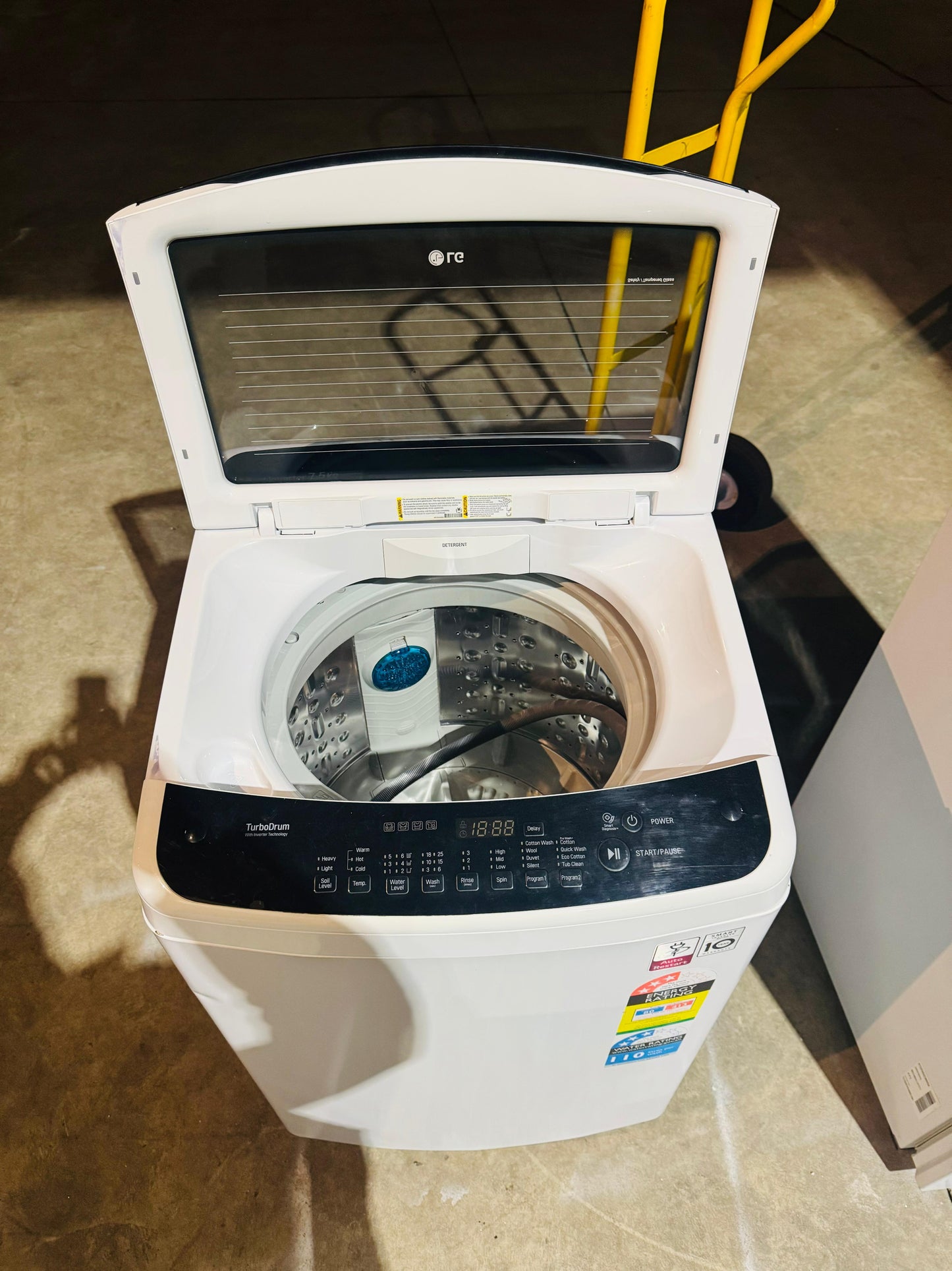 LG 7.5 KGS TOP LOADER WASHING MACHINE