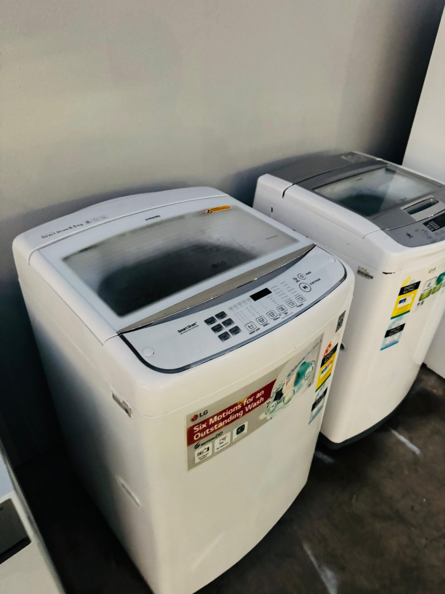 LG 8.5 KGS TOP LOADER WASHING MACHINE