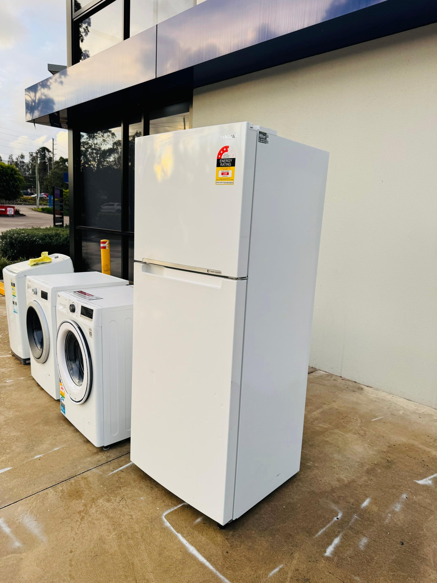 SAMSUNG 400 LITRES FRIDGE FREEZER