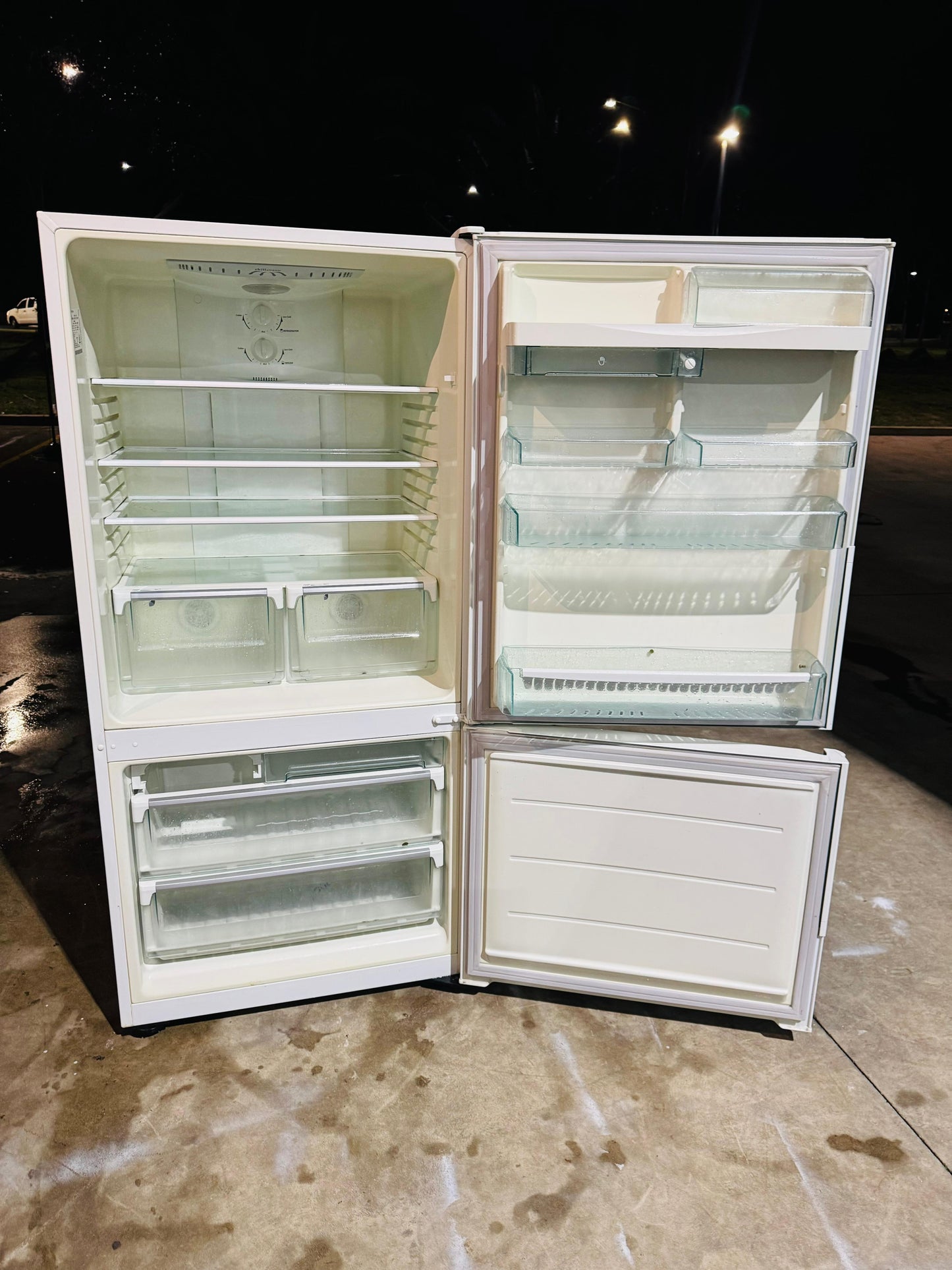 WESTING HOUSE 510 LITRES FRIDGE FREEZER