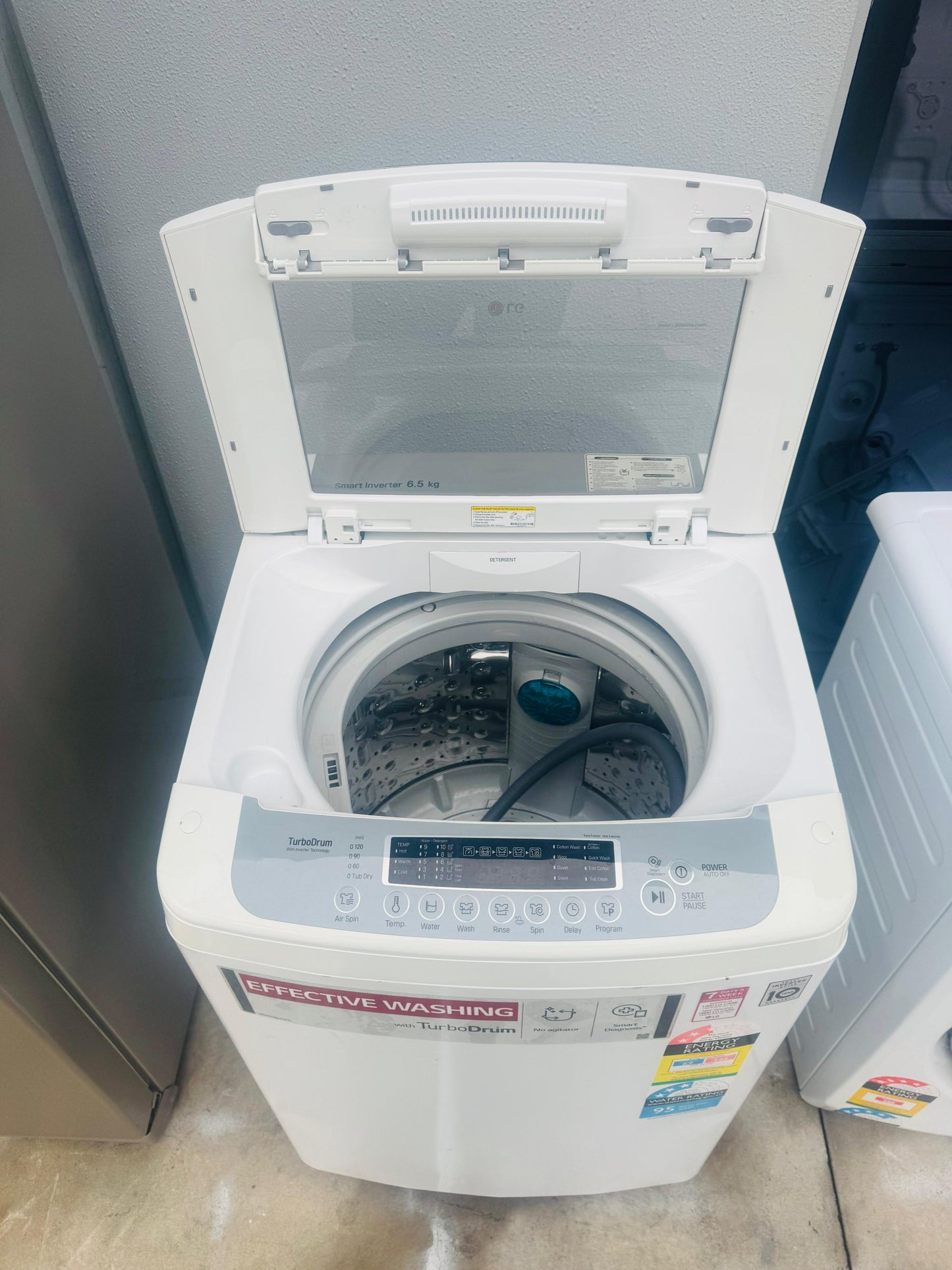 LG 6.5 KGS TOP LOADER WASHING MACHINE