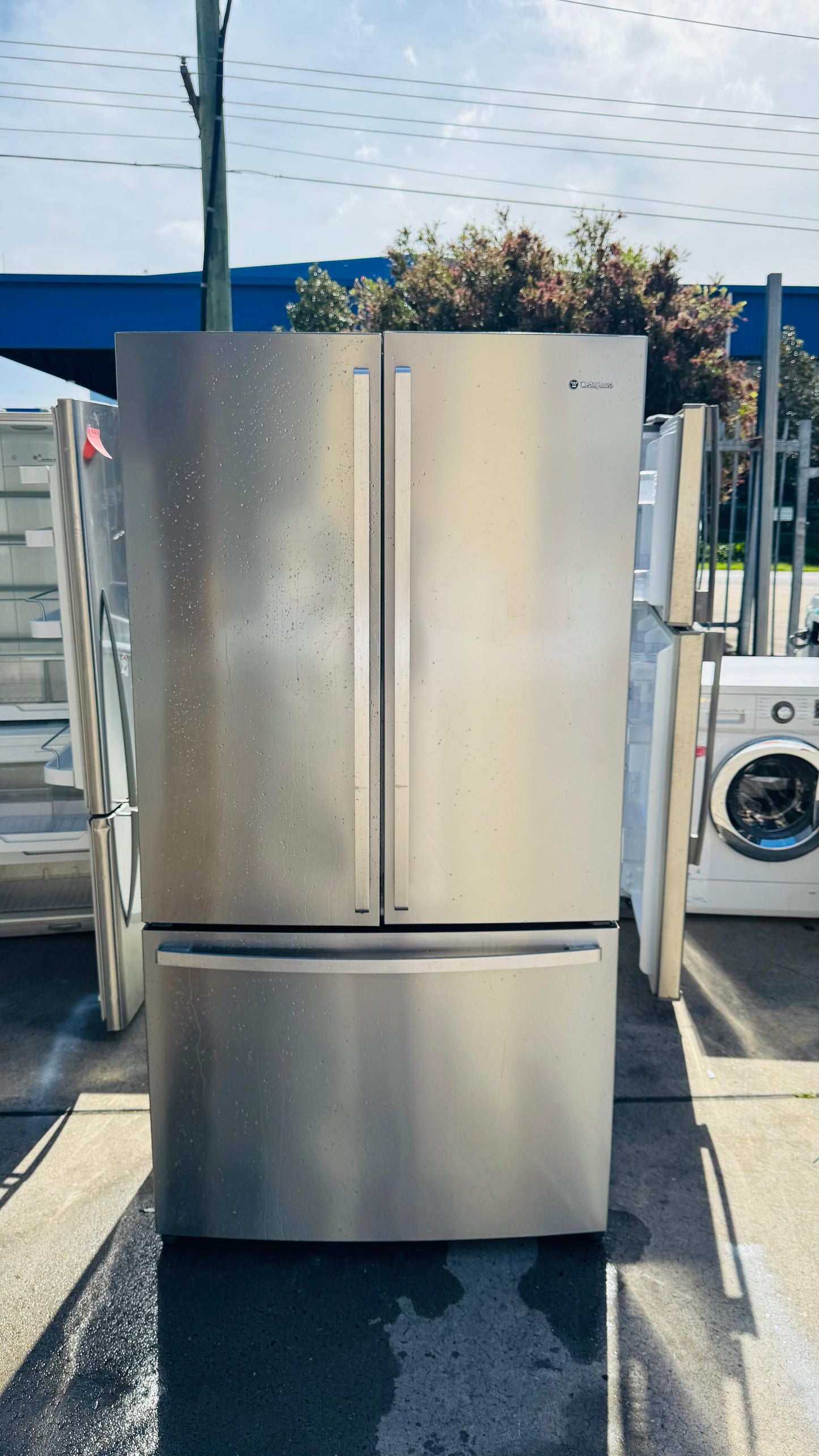 WESTINGHOUSE FRENCH DOOR 605 LITERS FRIDGE FREEZER