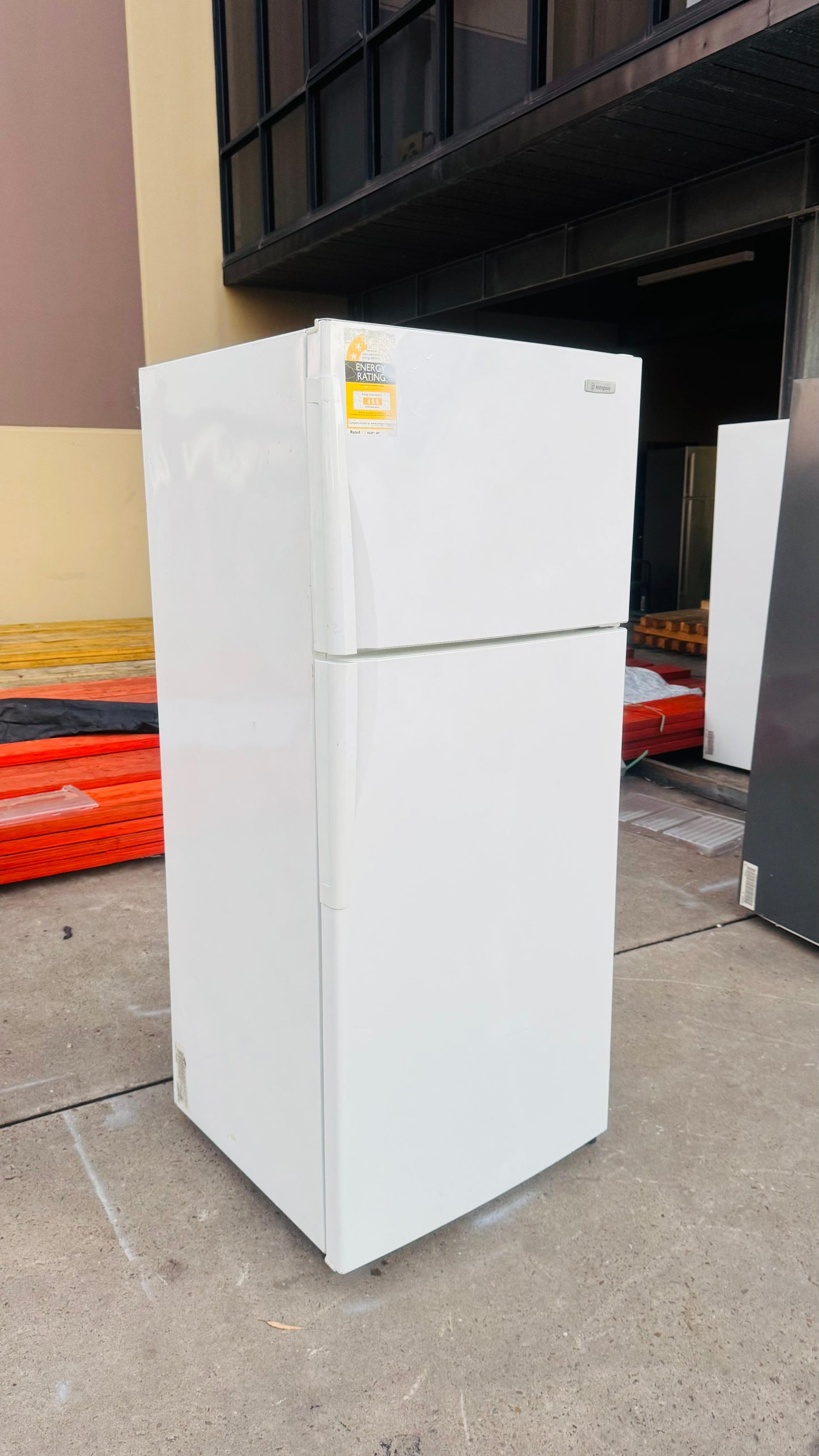 WESTINGHOUSE 420 LITRES FRIDGE FREEZER