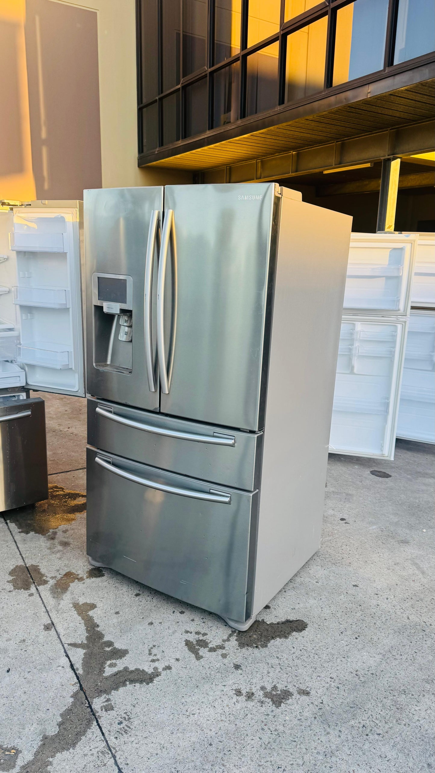 SAMSUNG FRENCH DOOR 801 FRIDGE FREEZER