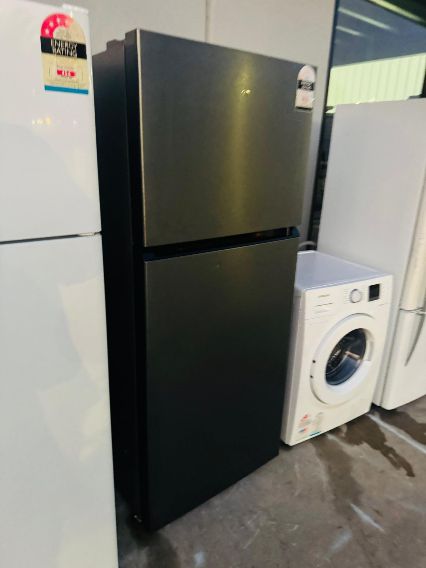 TCL 491 LITRES FRIDGE FREEZER