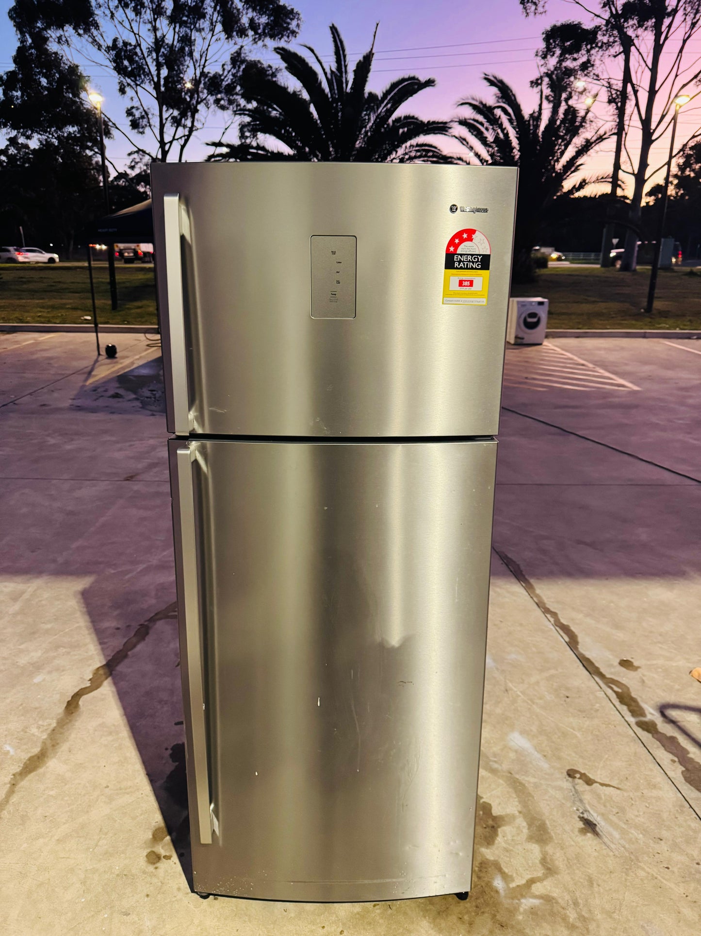 WESTING HOUSE 462 LITRES FRIDGE FREEZER