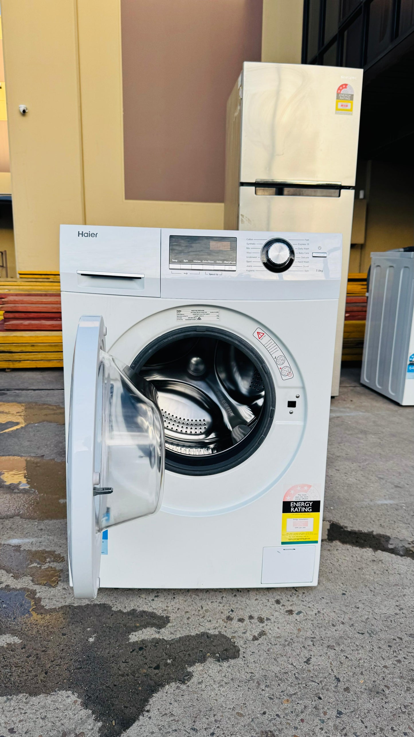 HAIER 7.5 KGS FRONT LOADER WASHING MACHINE