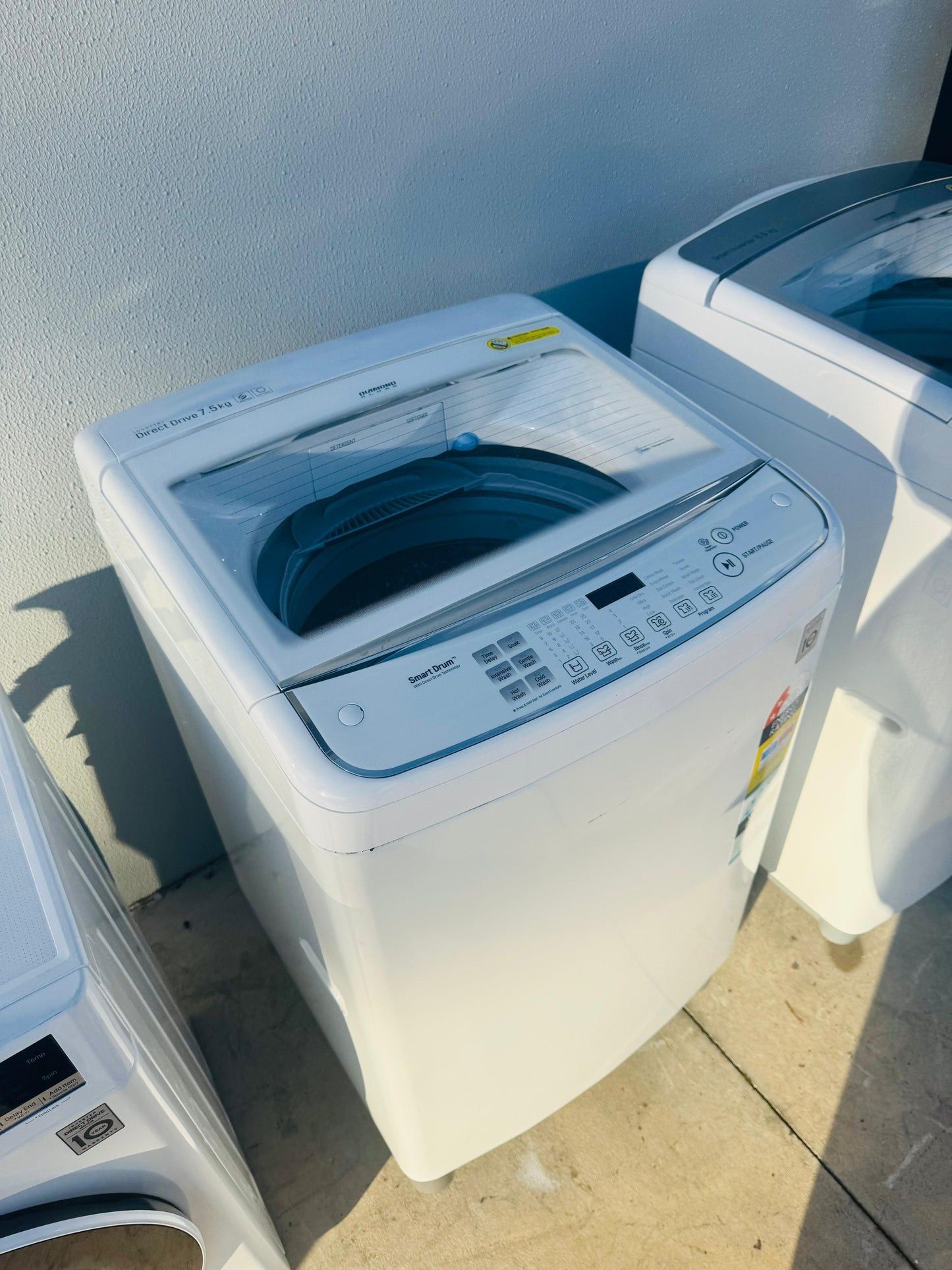 LG 7.5 KGS TOP LOADER WASHING MACHINE