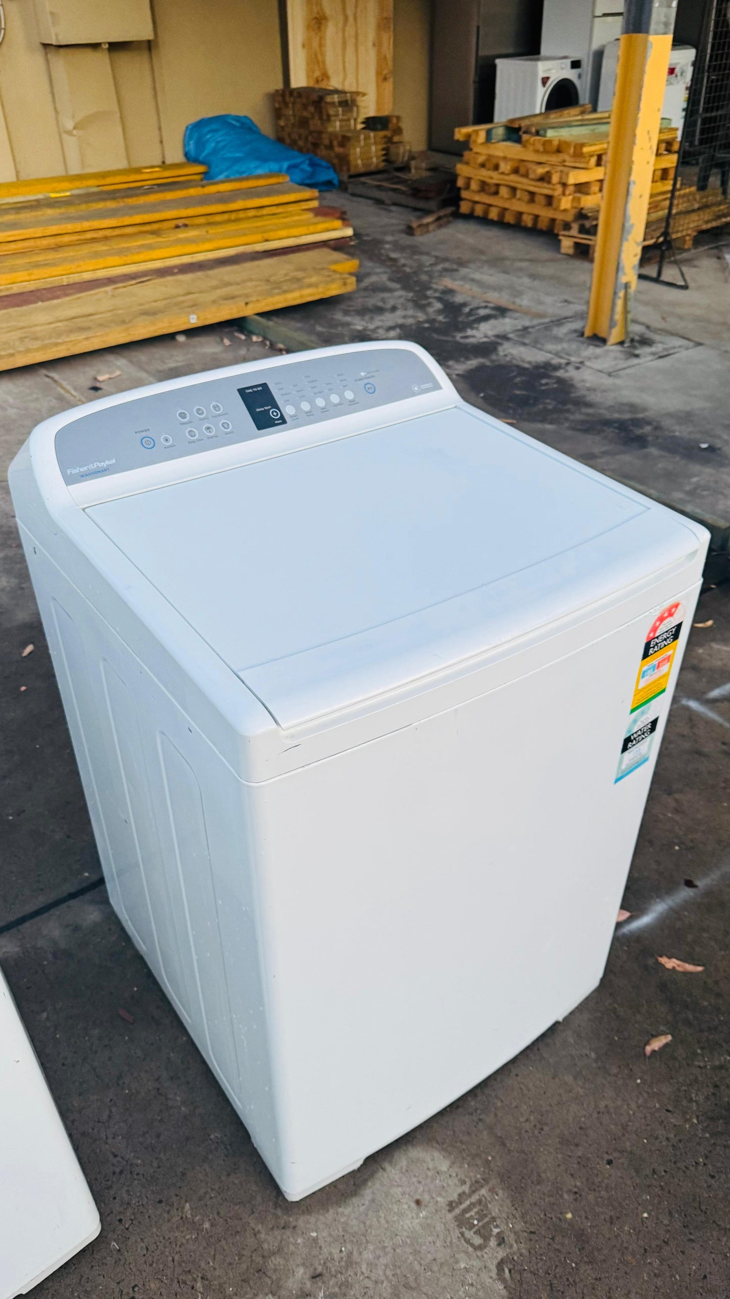 FISHER AND PAYKEL 10KGS TOP LOADER WASHING MACHINE