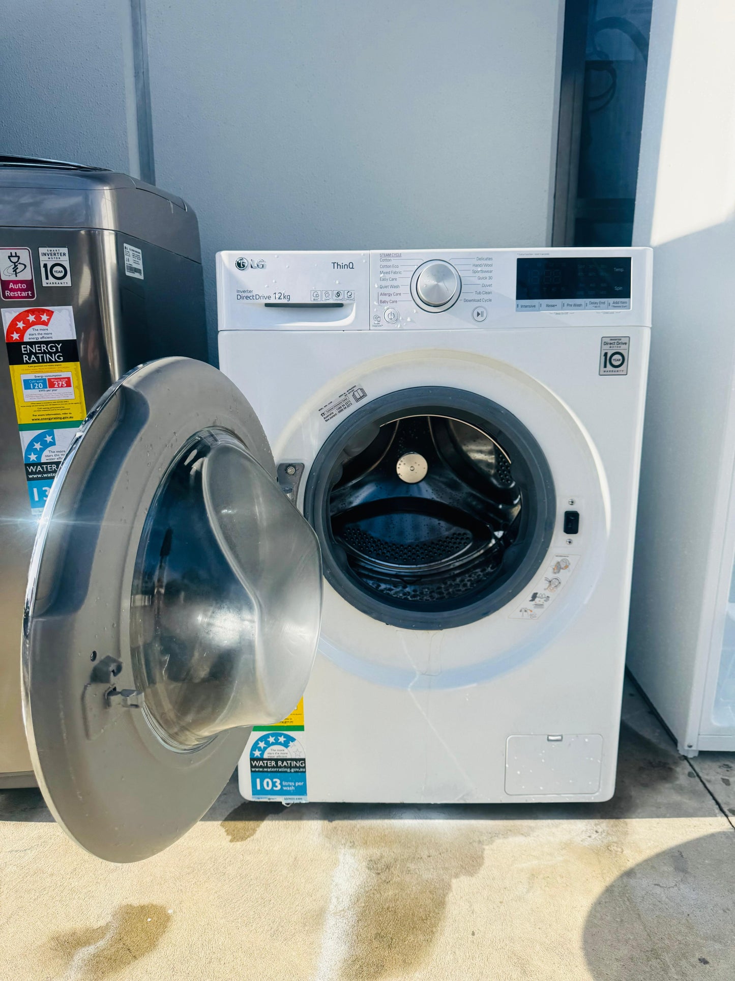 LG 12 KGS FRONT LOADER WASHING MACHINE