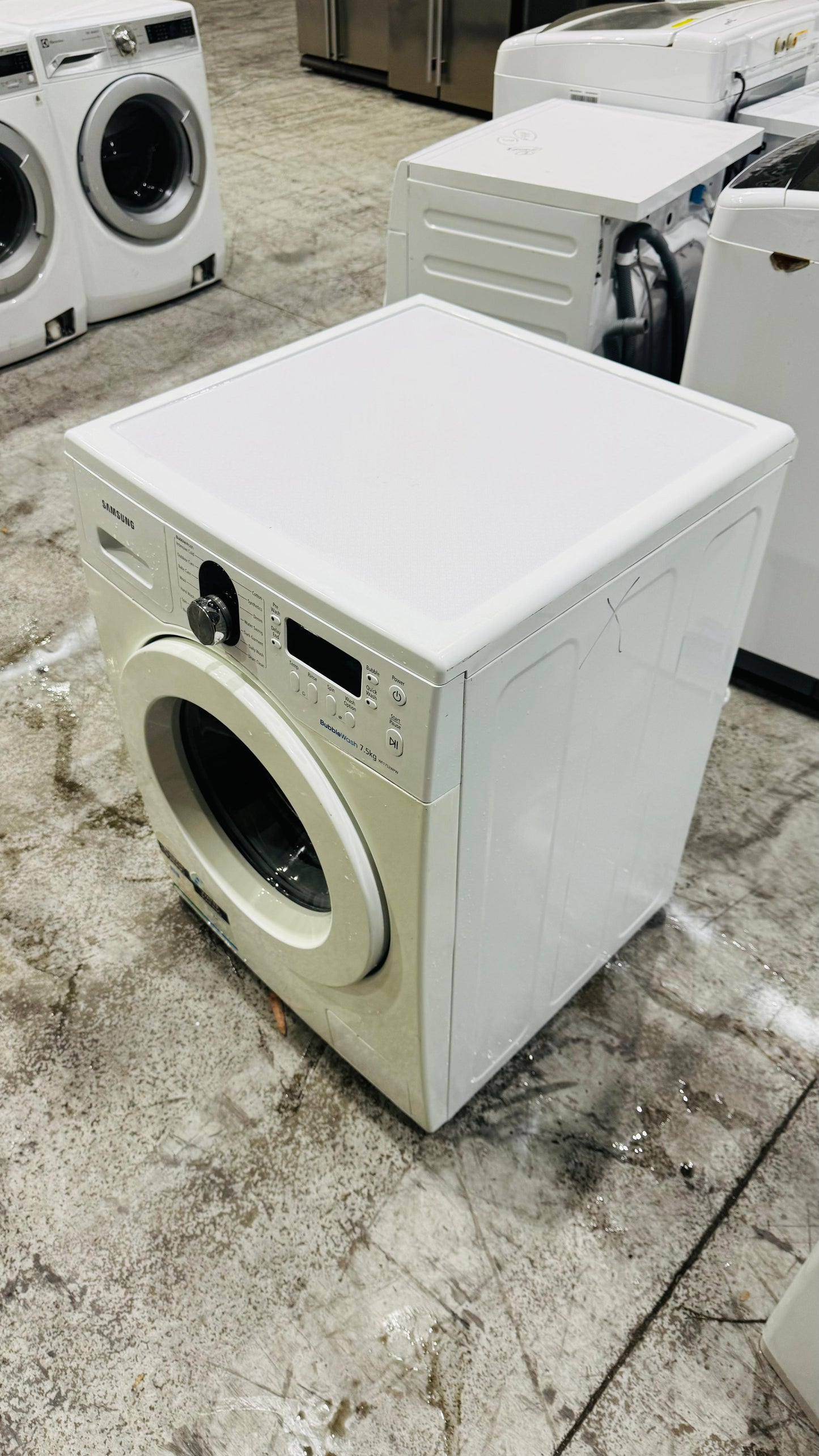SAMSUNG 7.5KGS FRONT LOADER WASHING MACHINE