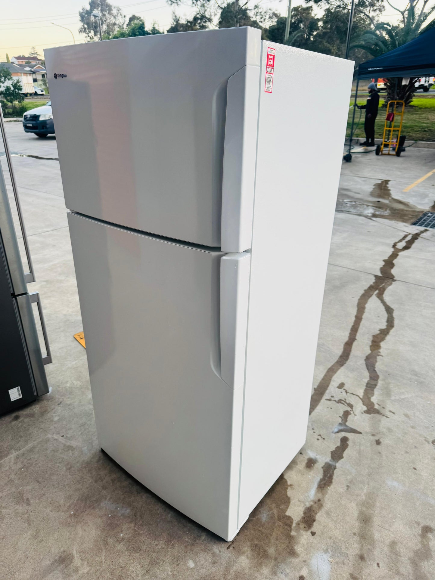WESTINGHOUSE 537 LITRES FRIDGE FREEZER