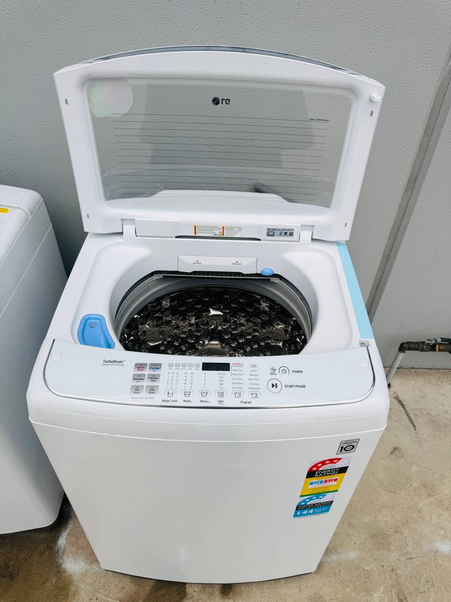 LG 14KGS TOP LOADER WASHING MACHINE