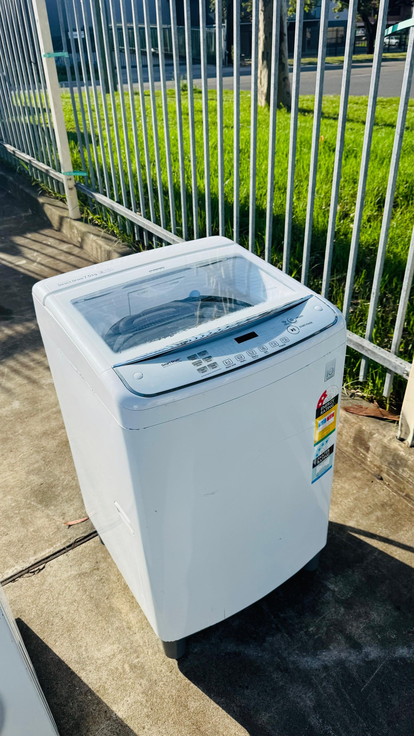 LG 7.5KGS TOP LOADER WASHING MACHINE