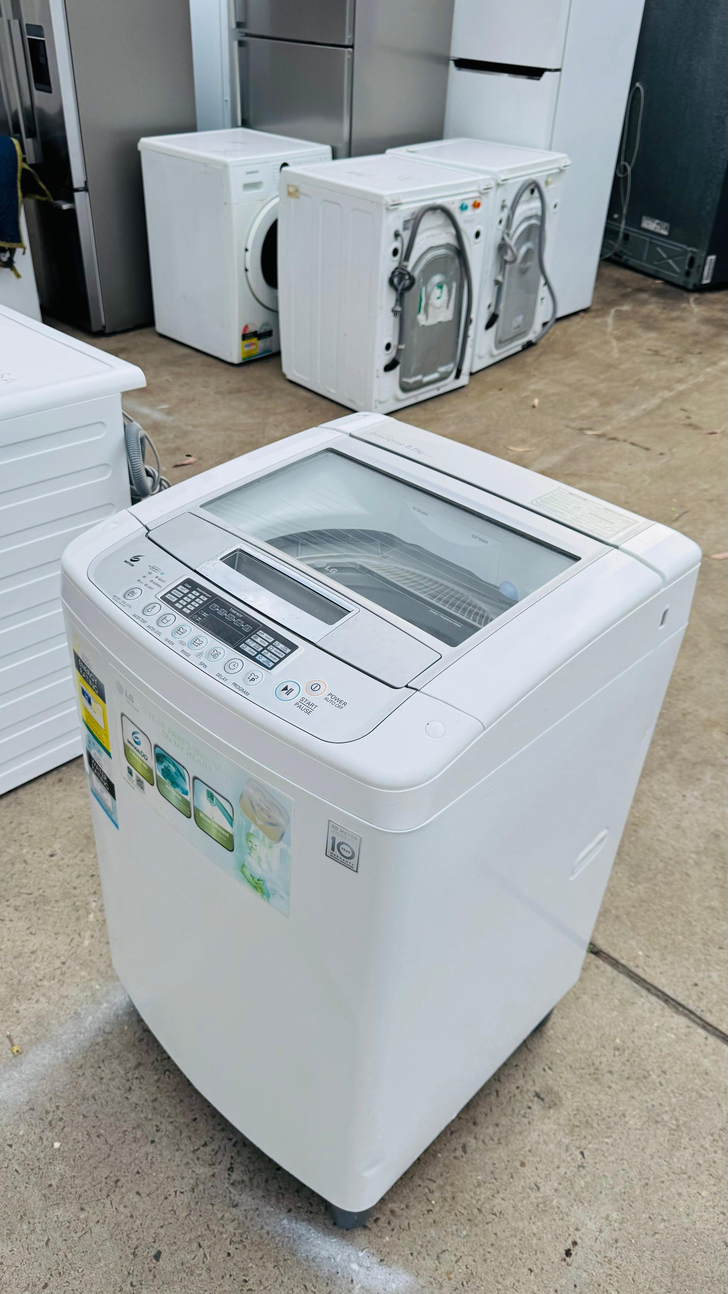 LG 6.5KGS TOP LOADER WASHING MACHINE