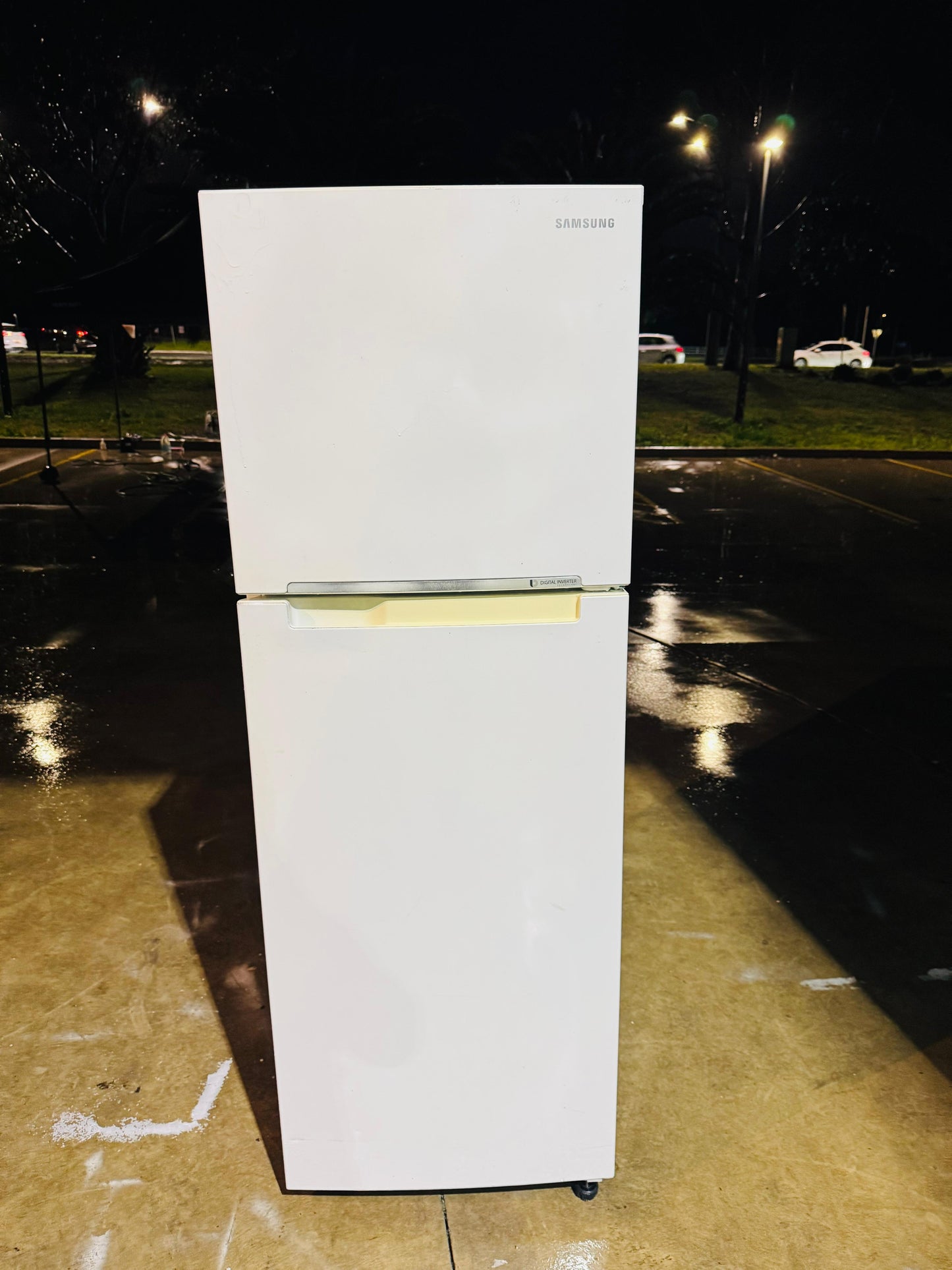 SAMSUNG 343 LITRES FRIDGE FREEZER