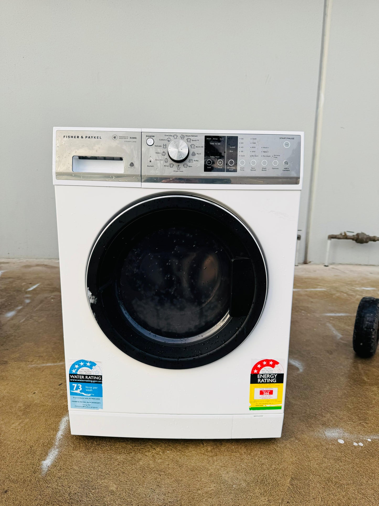 FISHER AND PAYKEL 8.5KGS FRONT LOADER WASHING MACHINE