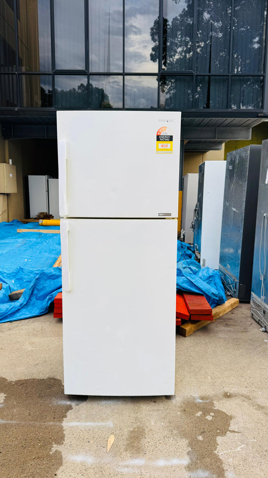 SAMSUNG 392 LITRES FRIDGE FREEZER