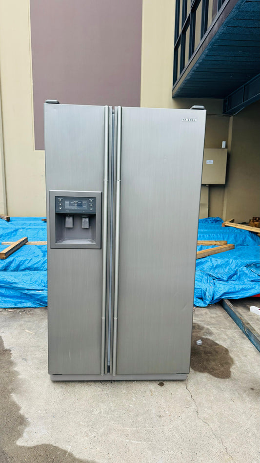 SAMSUNG SIDE BY SIDE 618 LITRES FRIDGE FREEZER